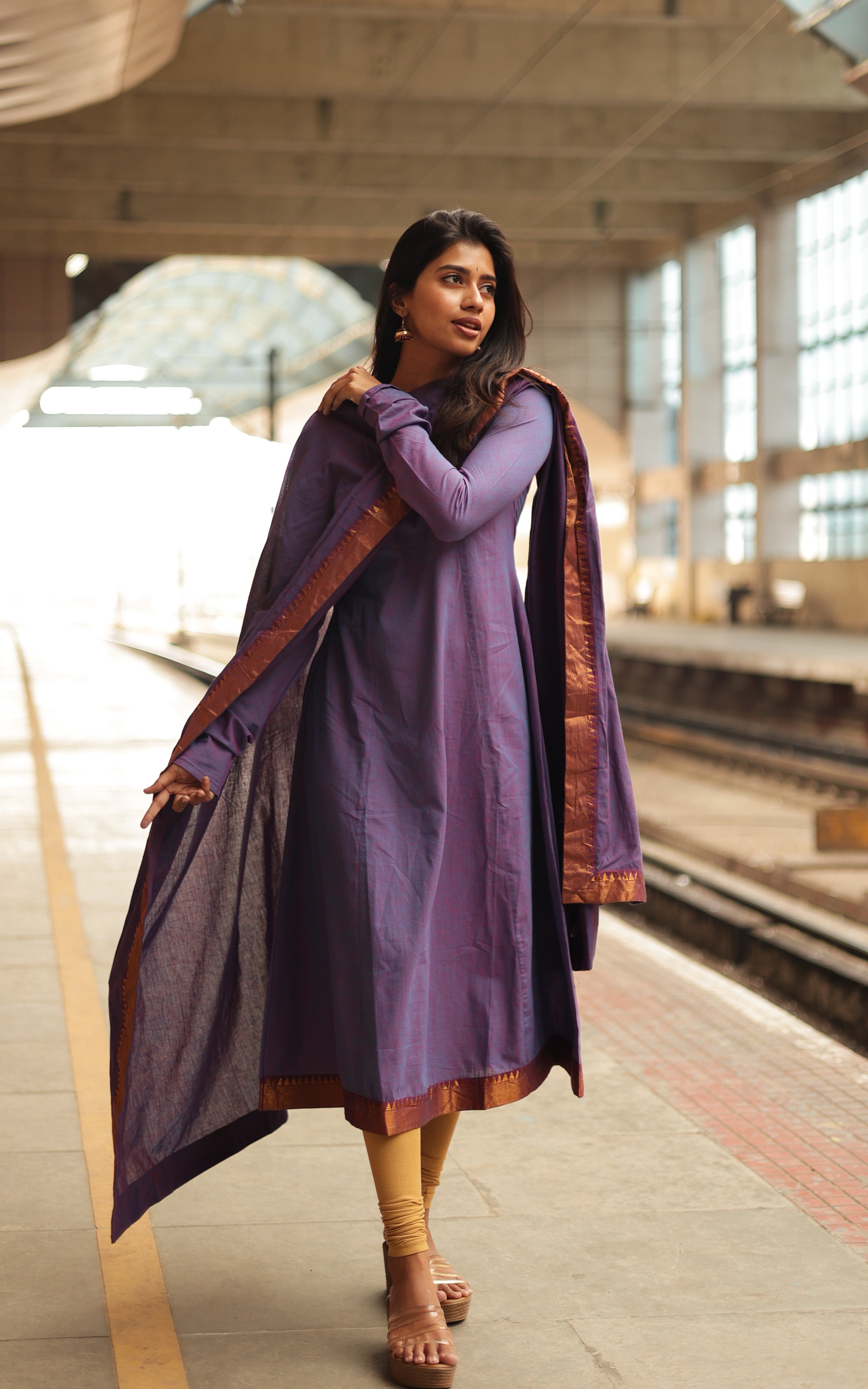 Kadhalar Dhinam Dark Purple (Kurti+Dupatta)