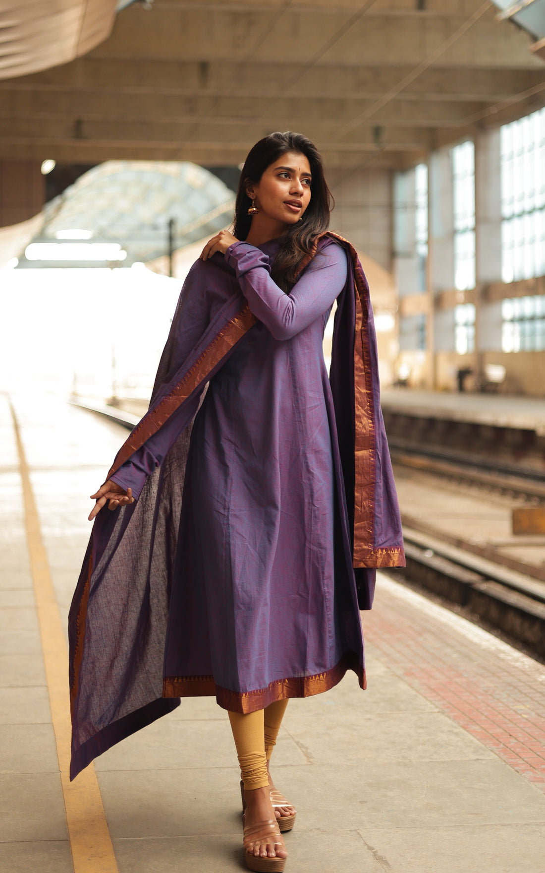 Kadhalar Dhinam Dark Purple (Kurti+Dupatta)