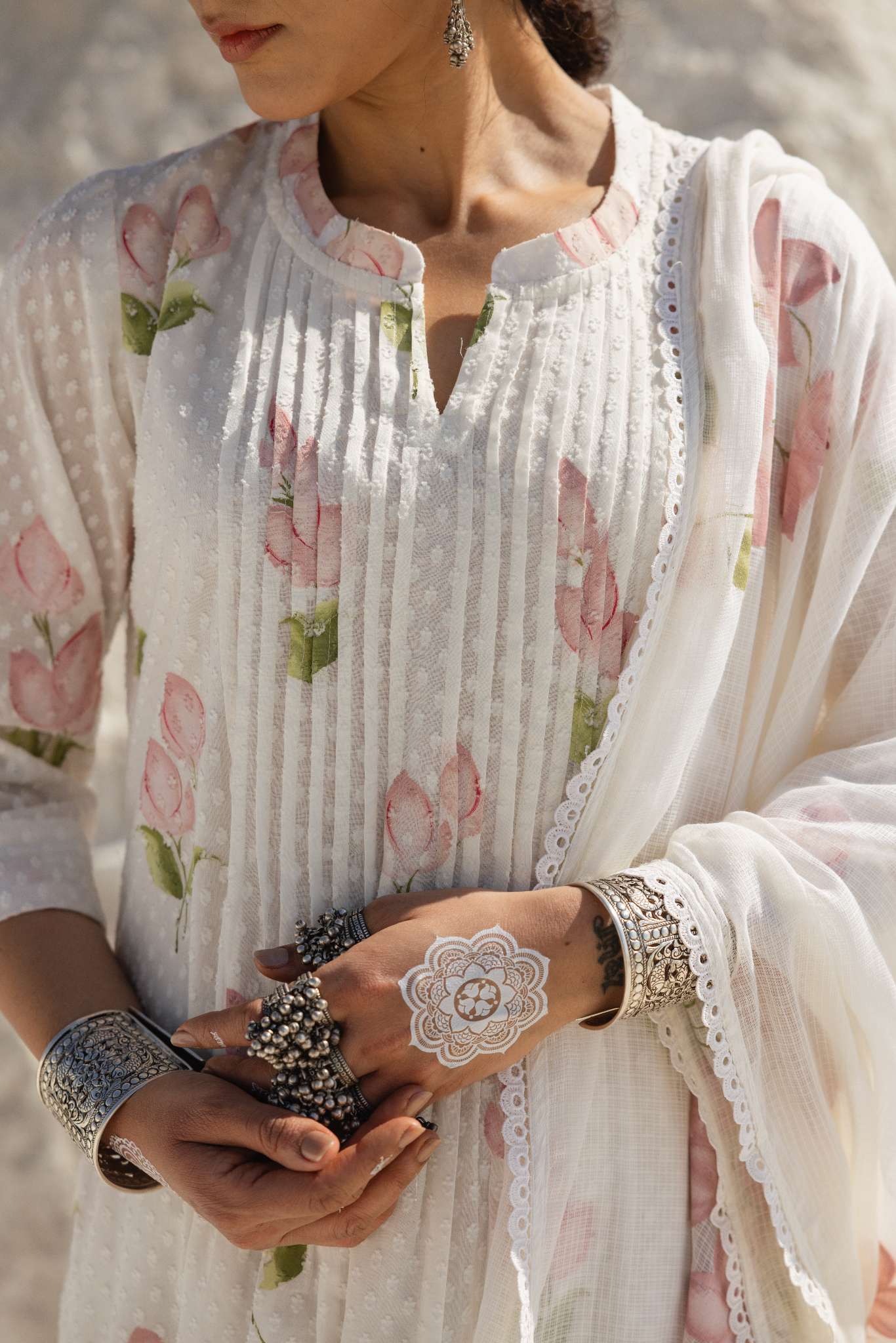 LIGHT PINK HAND PAINTED KURTA SET