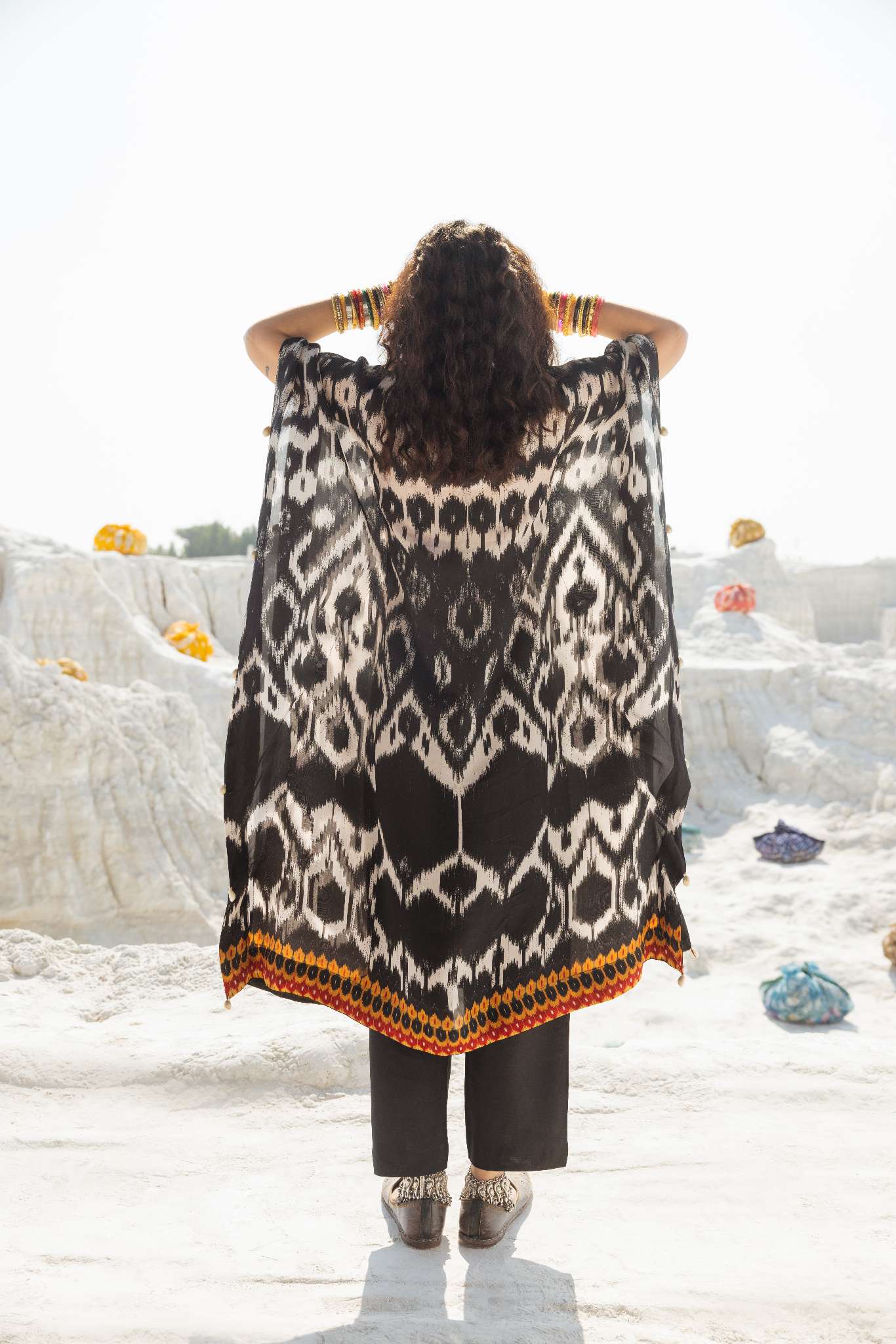 EMBROIDERED IKAT KAFTAN WITH PANT