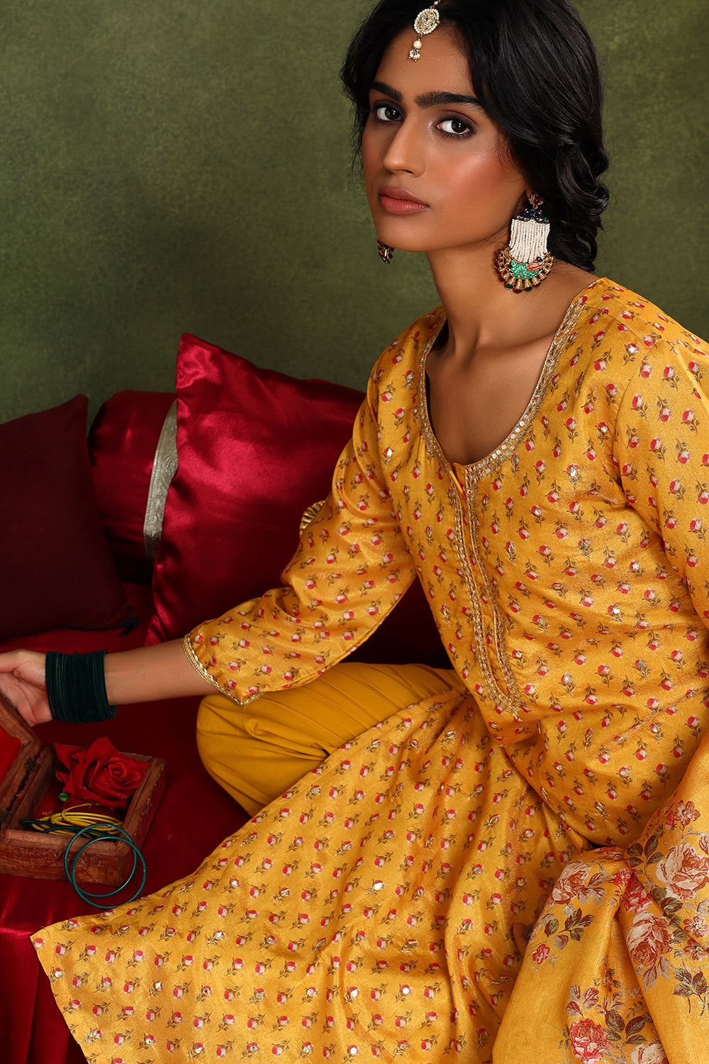 YELLOW FLORAL PRINTED SHIMMER CHANDERI KURTA SET