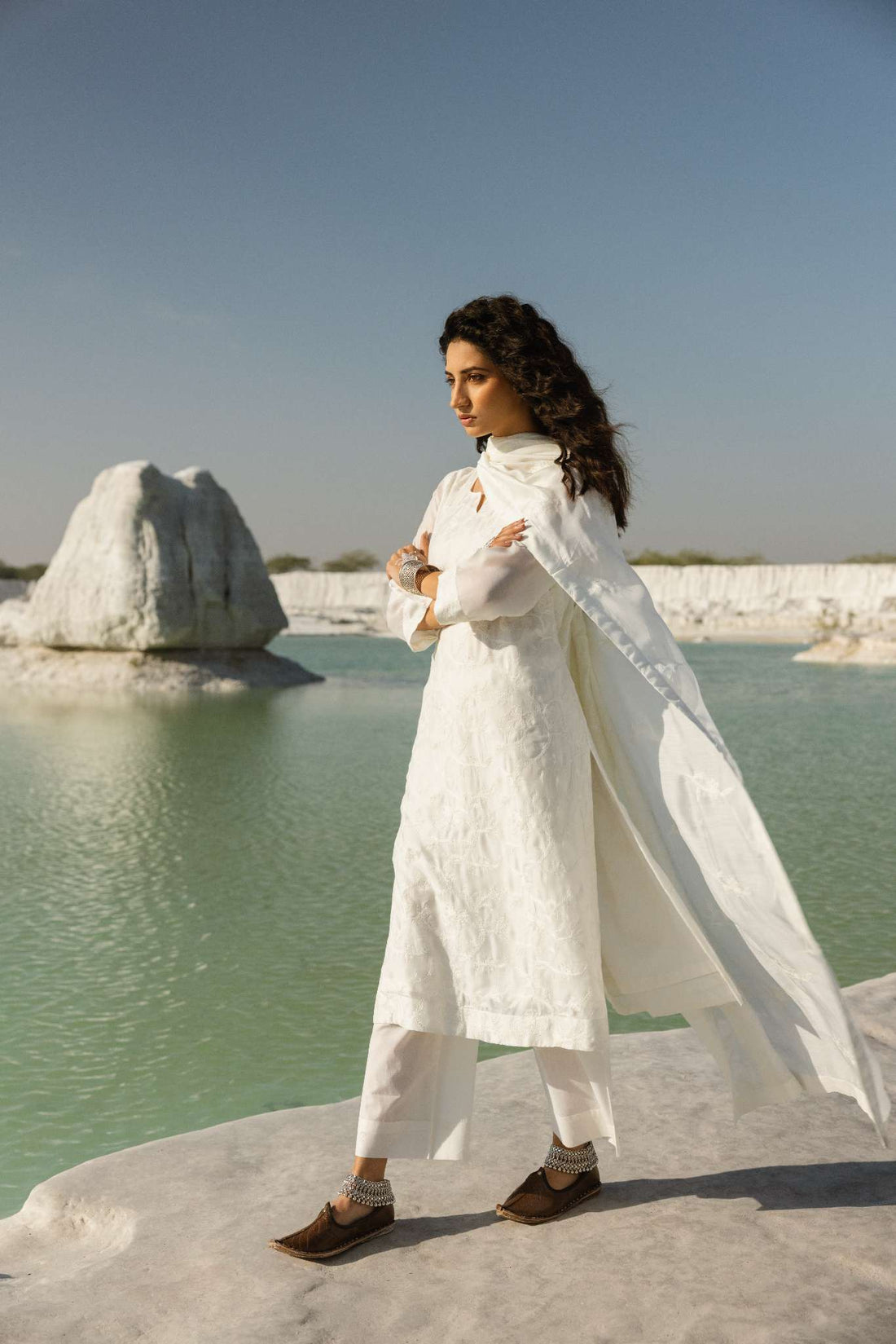 MUL CHANDERI WHITE CHIKANKARI KURTA SET