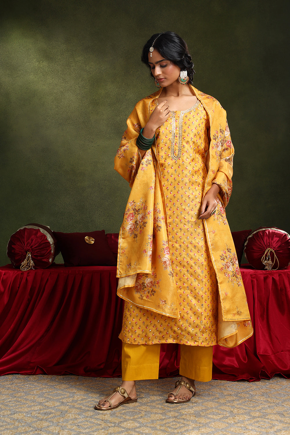 YELLOW FLORAL PRINTED SHIMMER CHANDERI KURTA SET