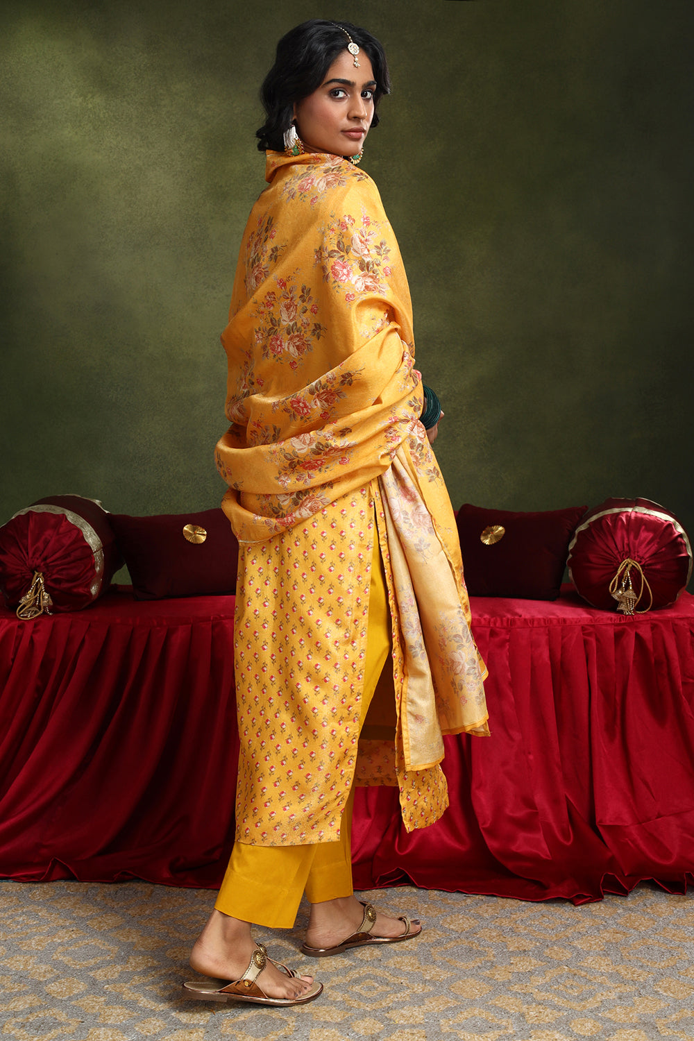 YELLOW FLORAL PRINTED SHIMMER CHANDERI KURTA SET