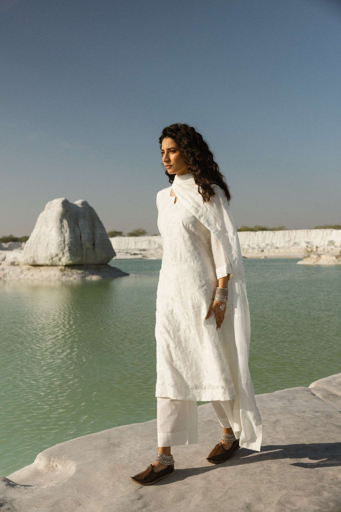 MUL CHANDERI WHITE CHIKANKARI KURTA SET