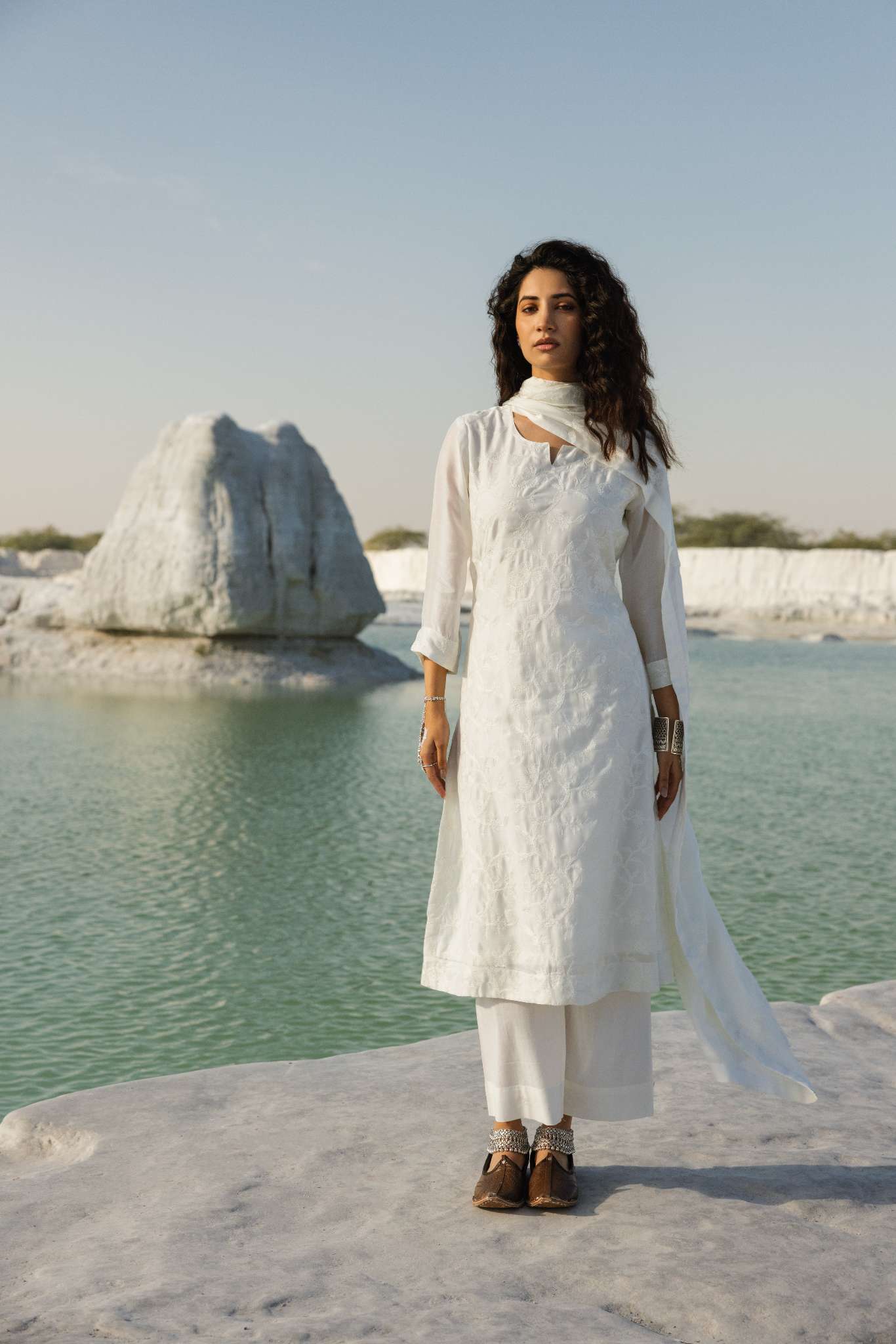 MUL CHANDERI WHITE CHIKANKARI KURTA SET