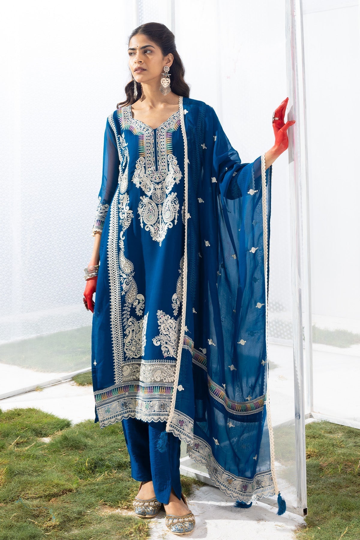 Blue Embroidered Straight Kurta 3 Pcs Set