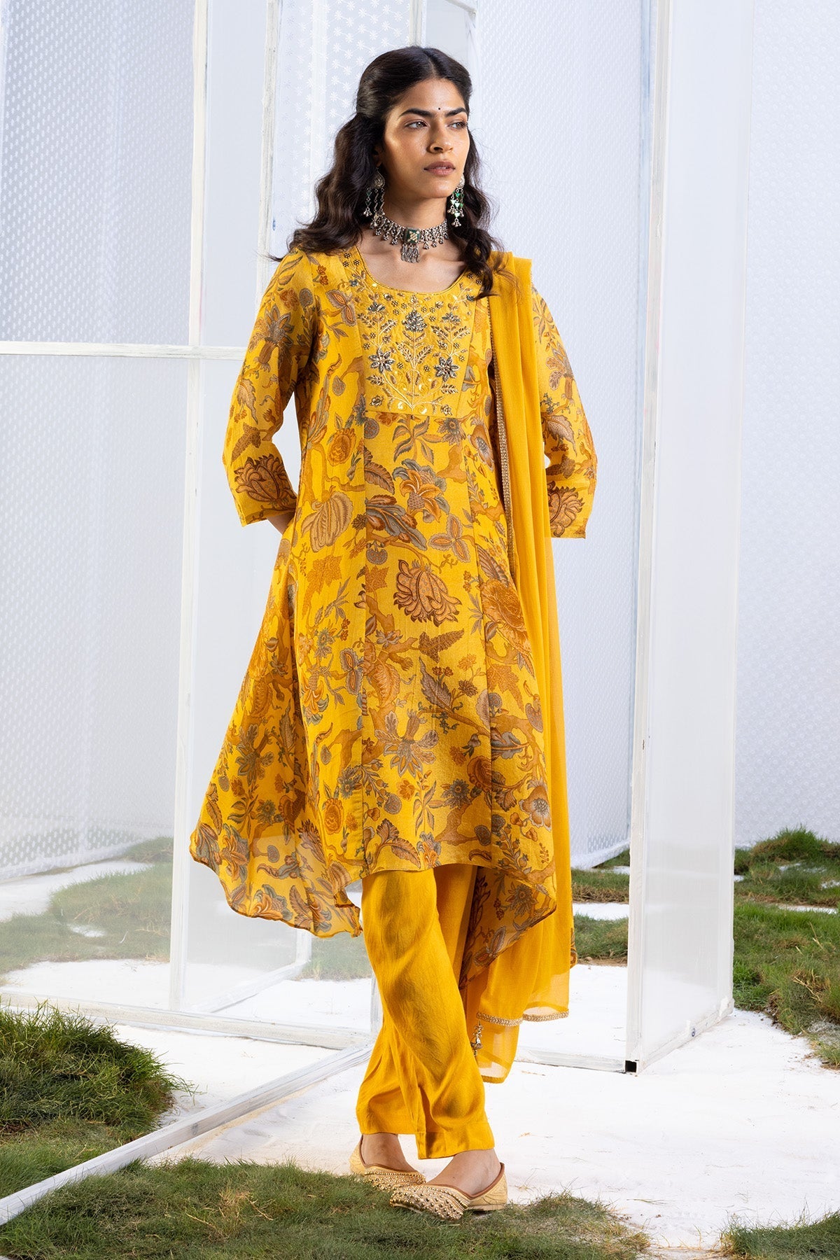 Mustard Floral Yoke-Embellished Kurta. 3 Pcs Set