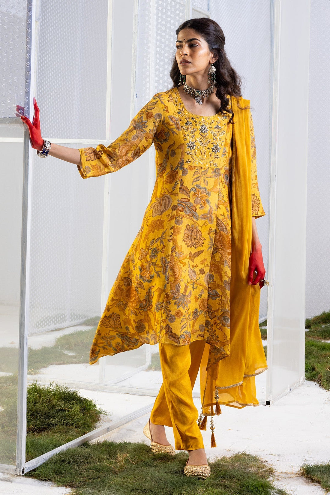 Mustard Floral Yoke-Embellished Kurta. 3 Pcs Set