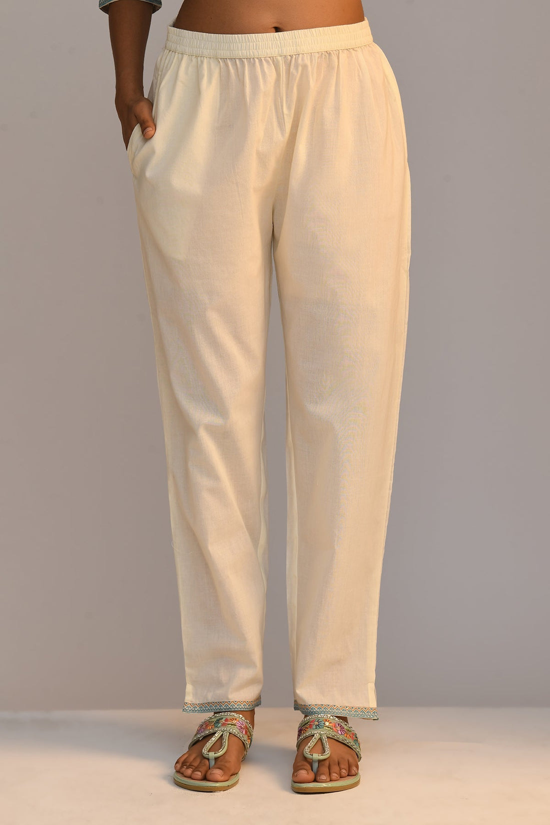 Cream Embellished Printed Kurta 3 Pcs Set