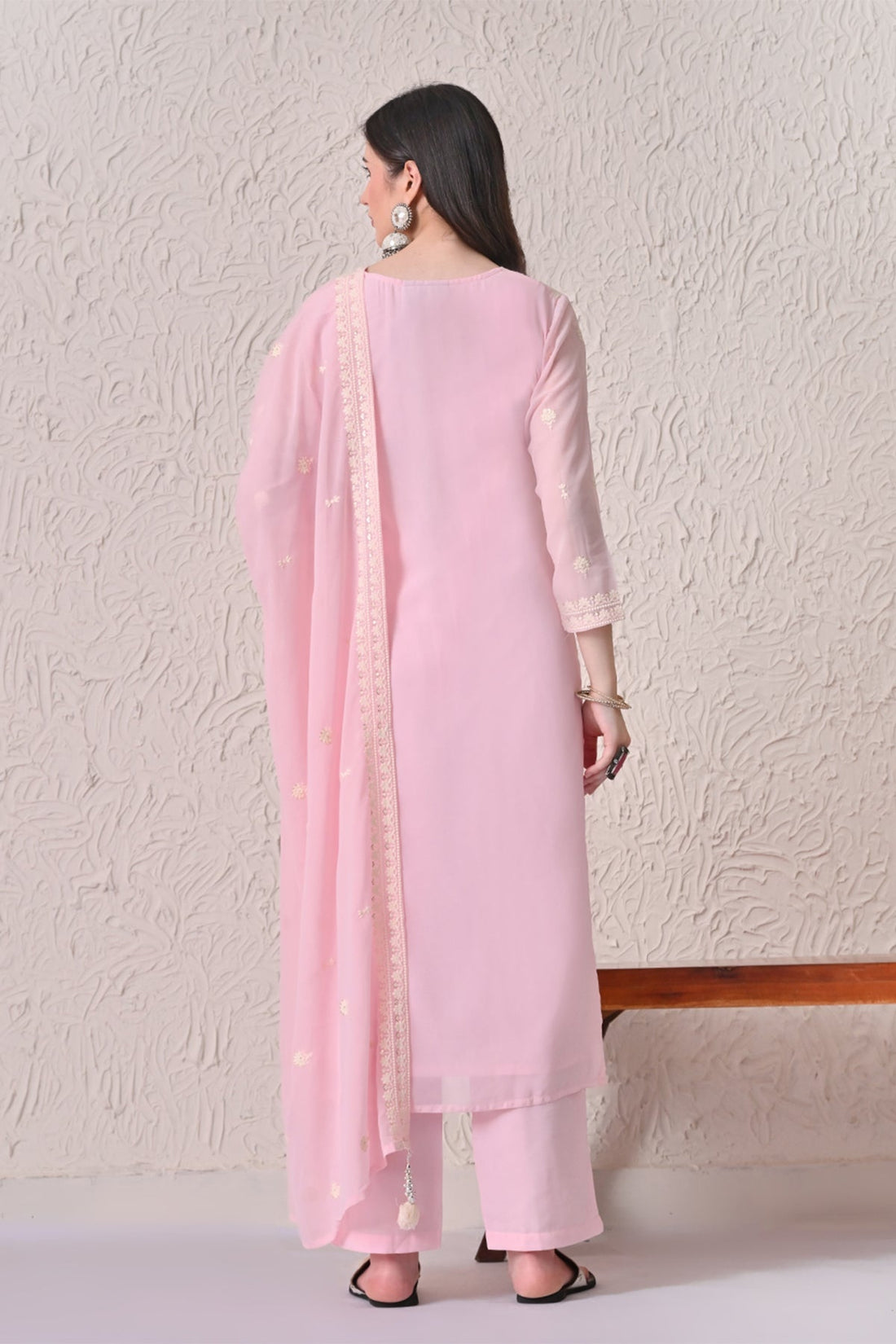 Pink Embroidered Kurta 3 Pcs Set