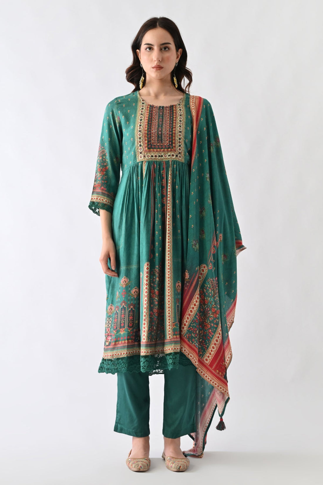 Green Embellished Kurta 3 Pcs Set
