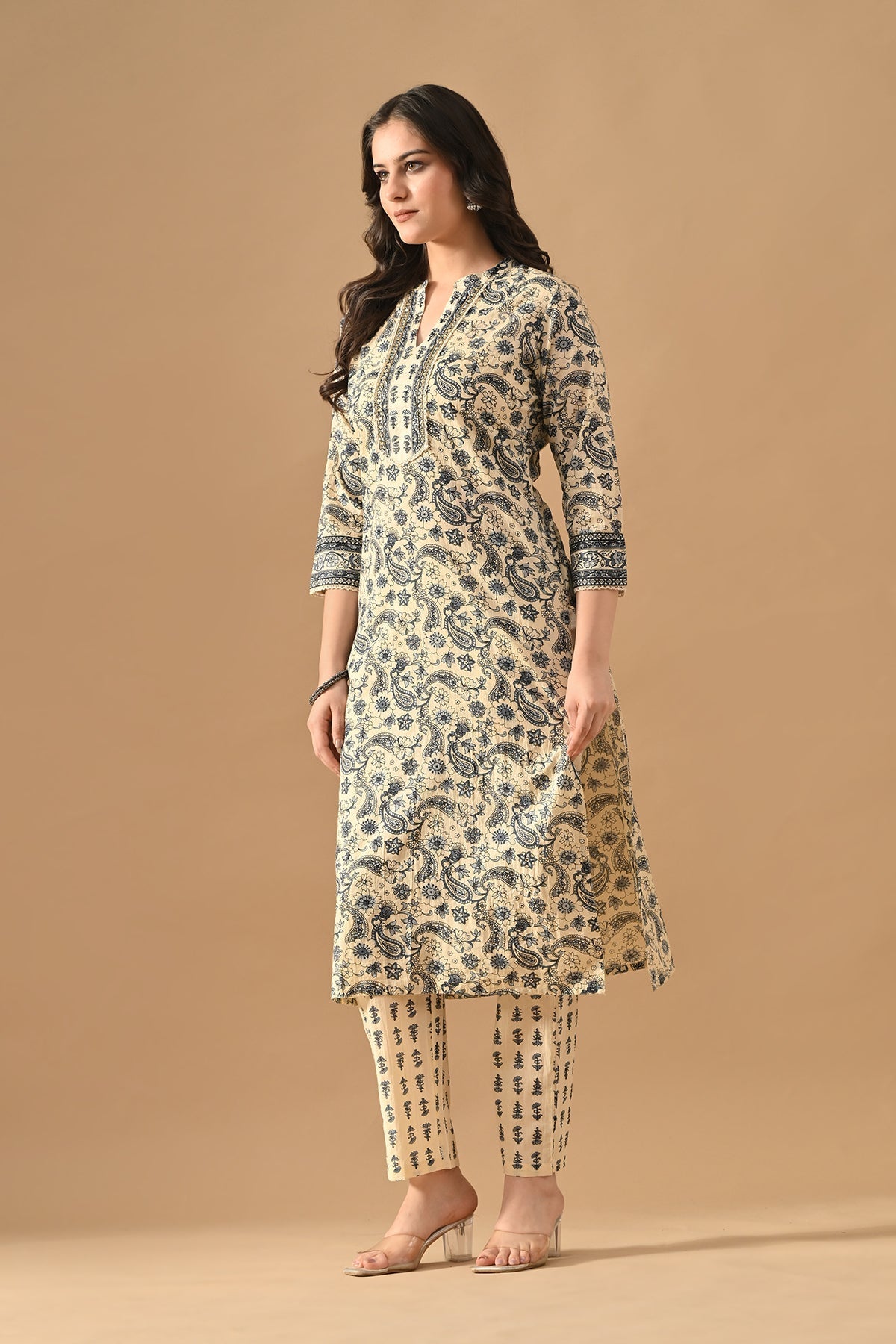 Cream Printed Kurta 2 Pcs Set