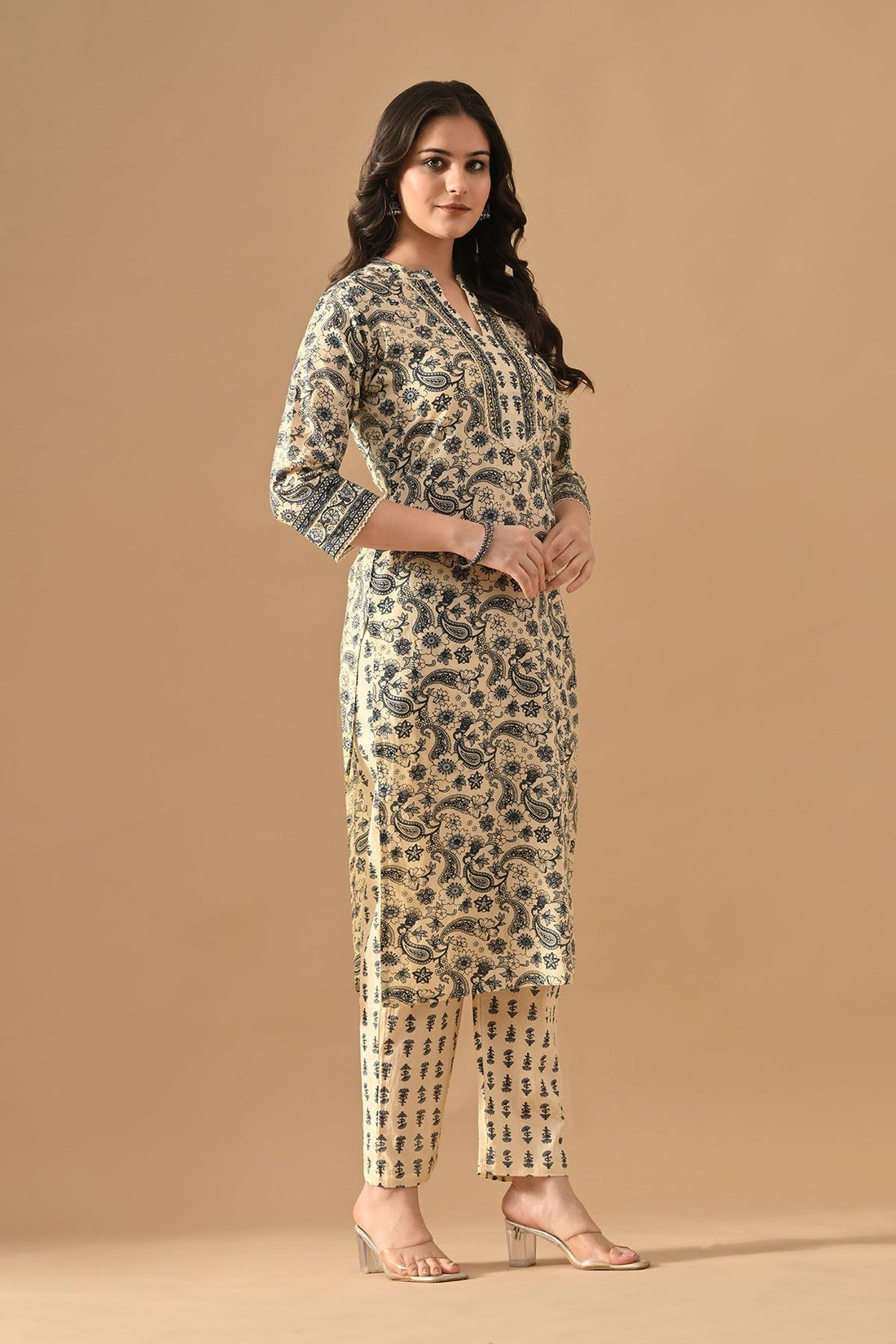 Cream Printed Kurta 2 Pcs Set