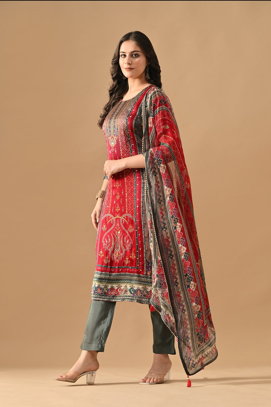Grey Embellished Kurta 3 Pcs Set