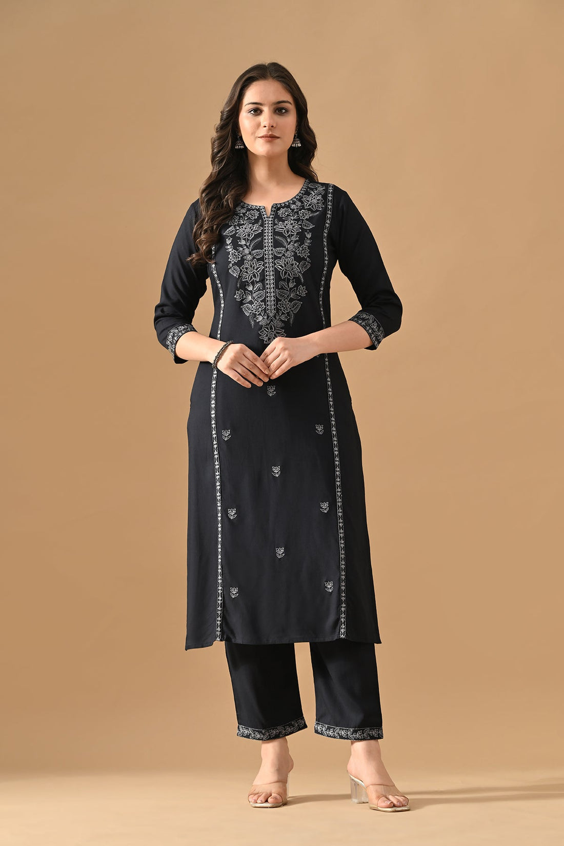 Blue Embroidered Kurta 2 Pcs Set