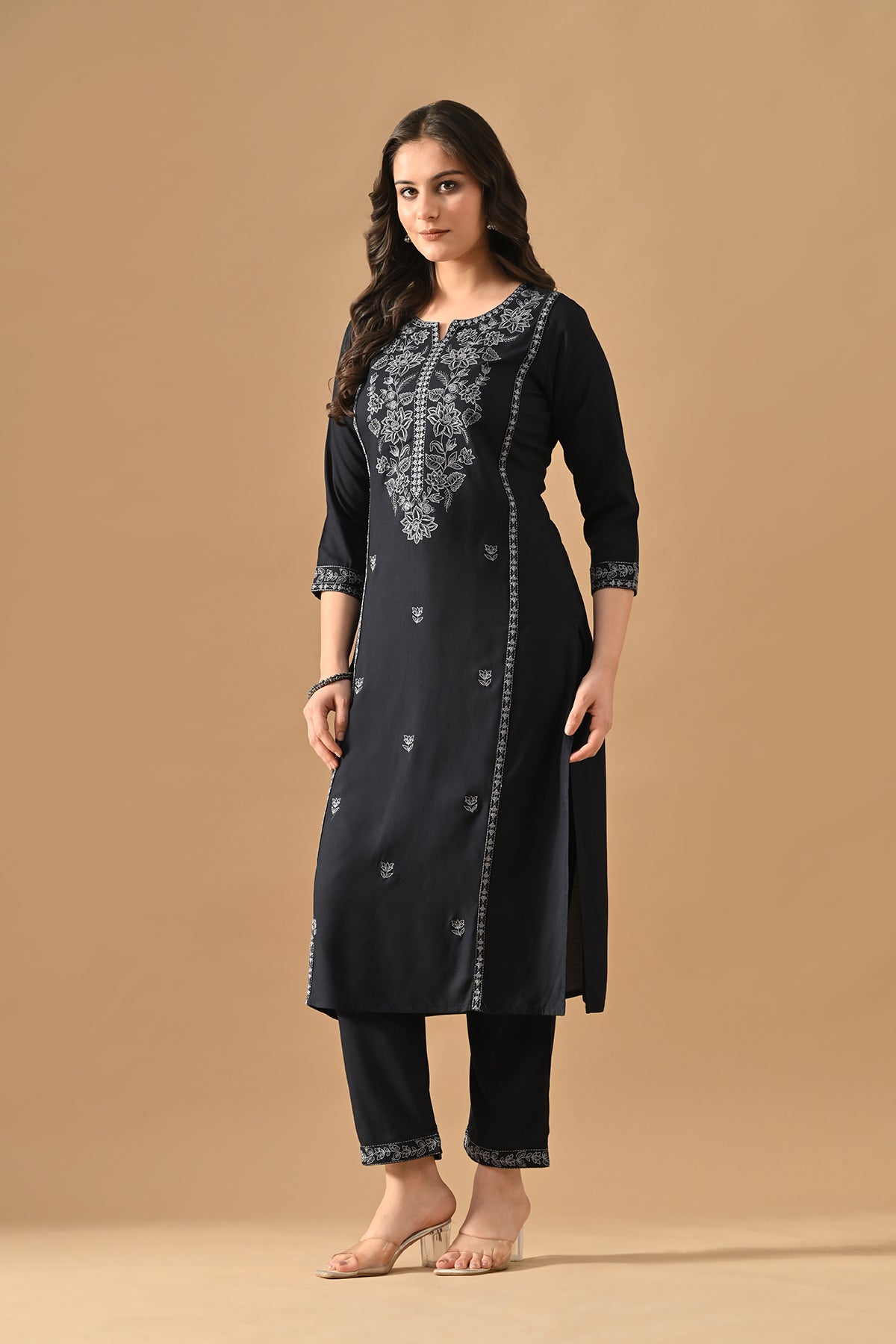 Blue Embroidered Kurta 2 Pcs Set