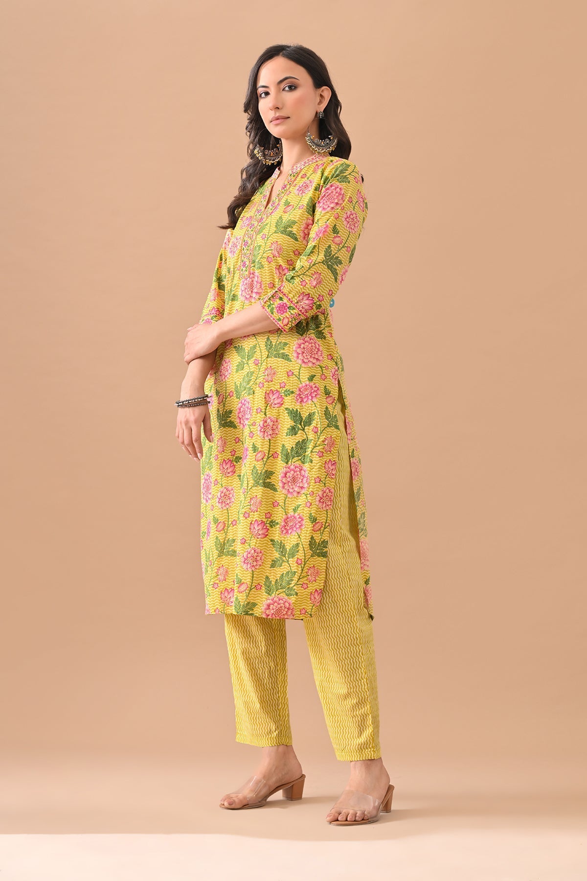 Yellow Floral Printed Kurta 2 Pcs Set