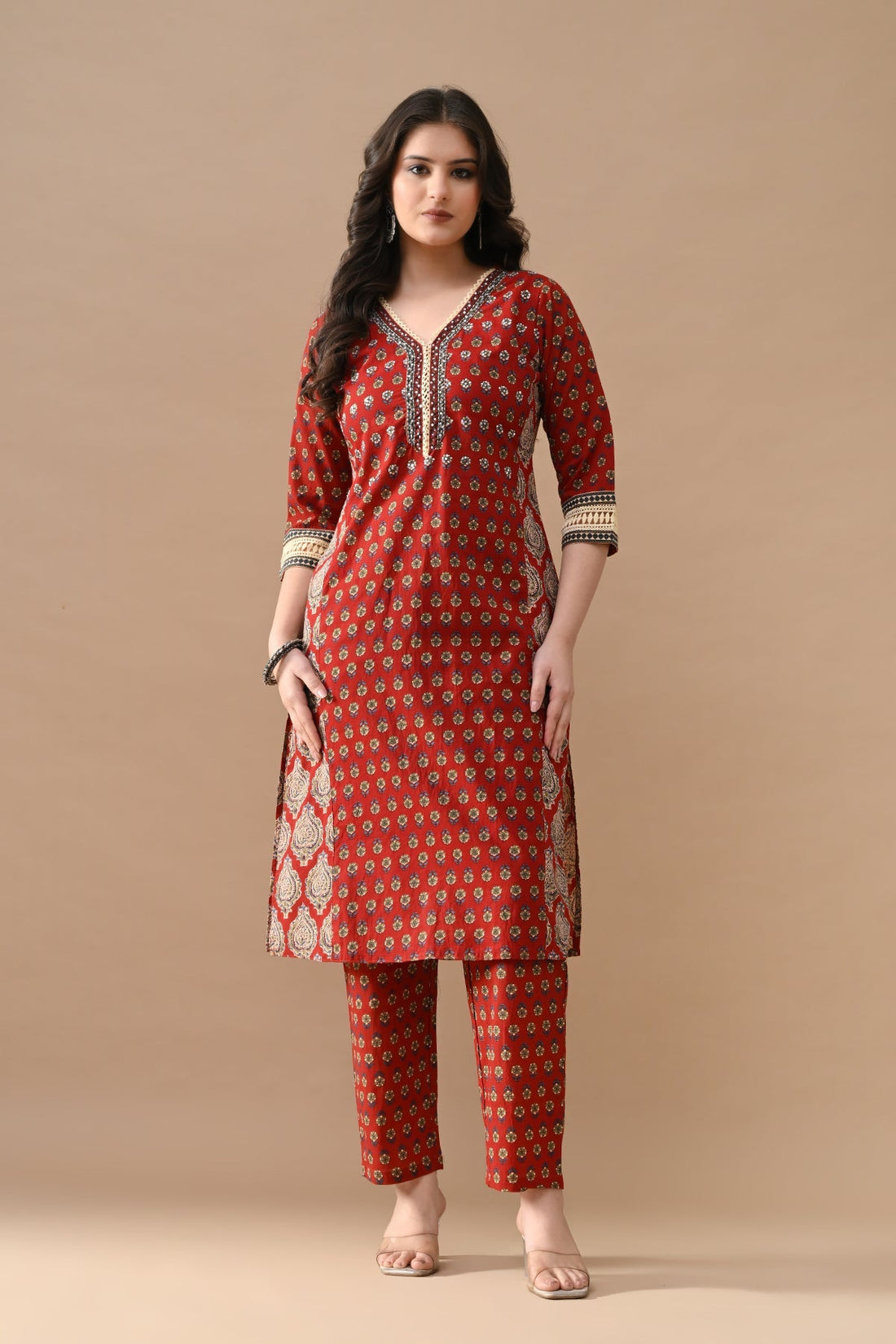 Maroon Floral Printed Kurta 2 Pcs Set