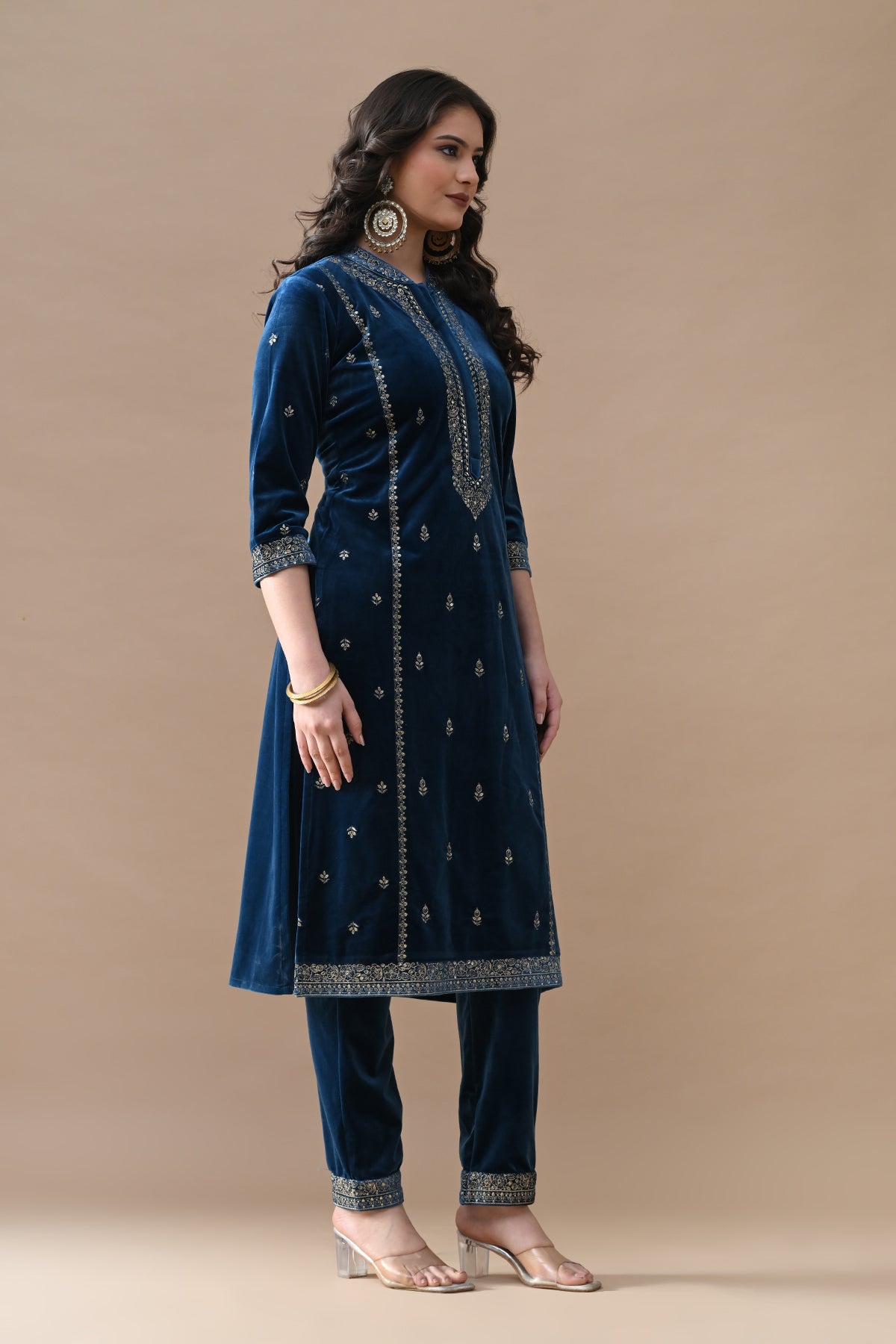 Teal Zari Embroidered Kurta 3 Pcs Set