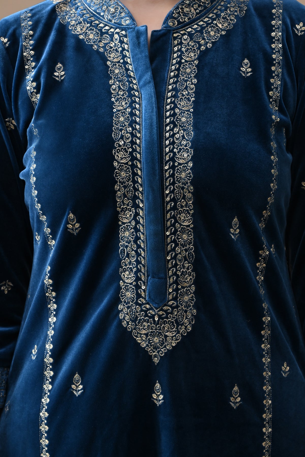 Teal Zari Embroidered Kurta 3 Pcs Set