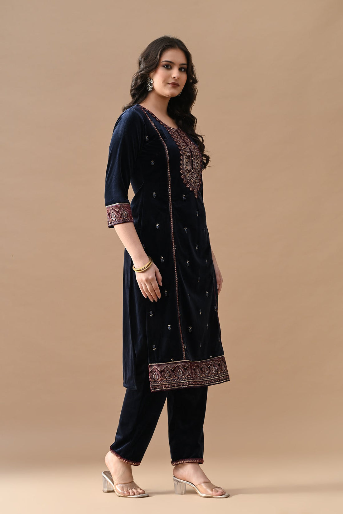 Blue Zari Embroidered Kurta 3 Pcs Set