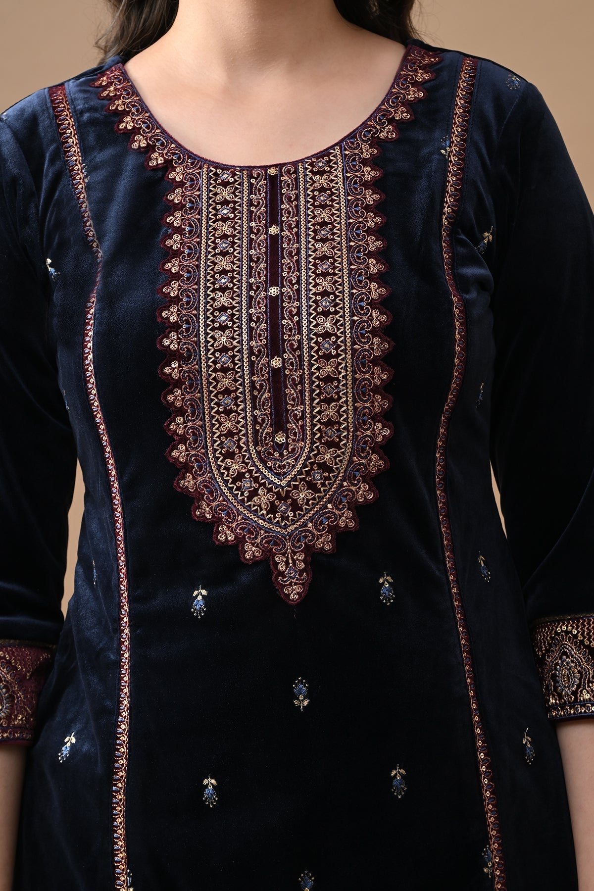 Blue Zari Embroidered Kurta 3 Pcs Set
