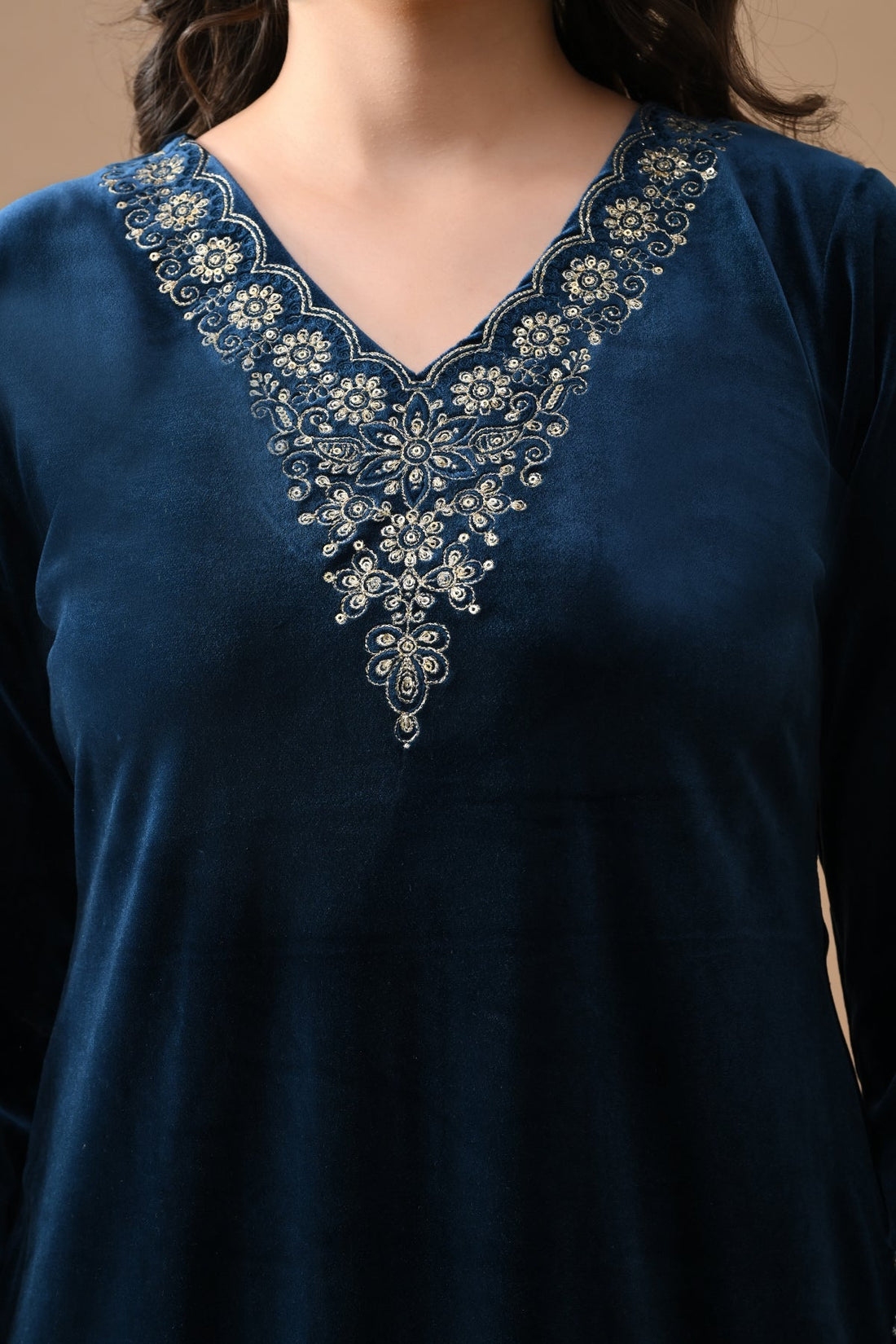 Teal Blue Zari Embroidered Kurta 3 Pcs Set