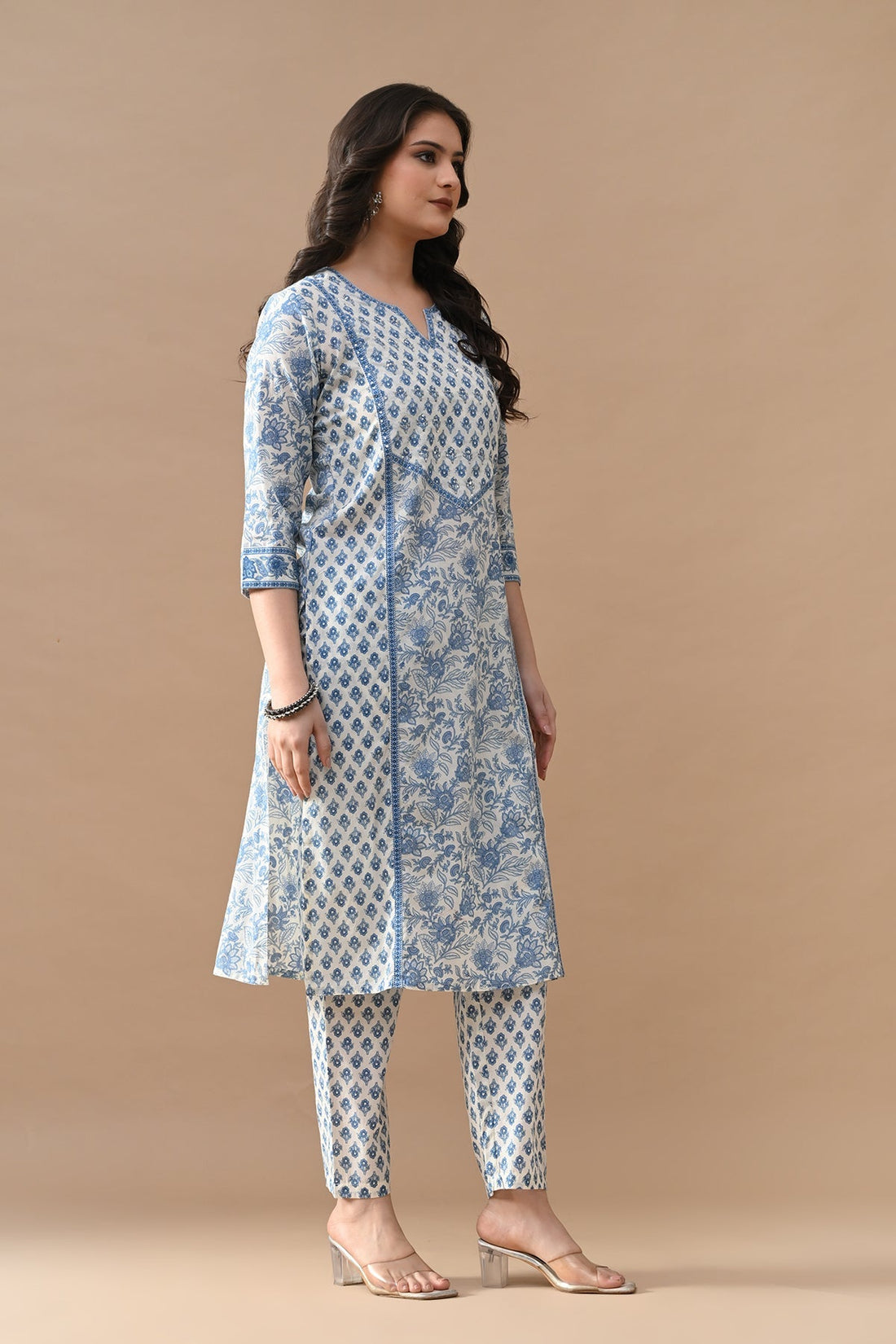 Cream Floral Printed Kurta 2 Pcs Set