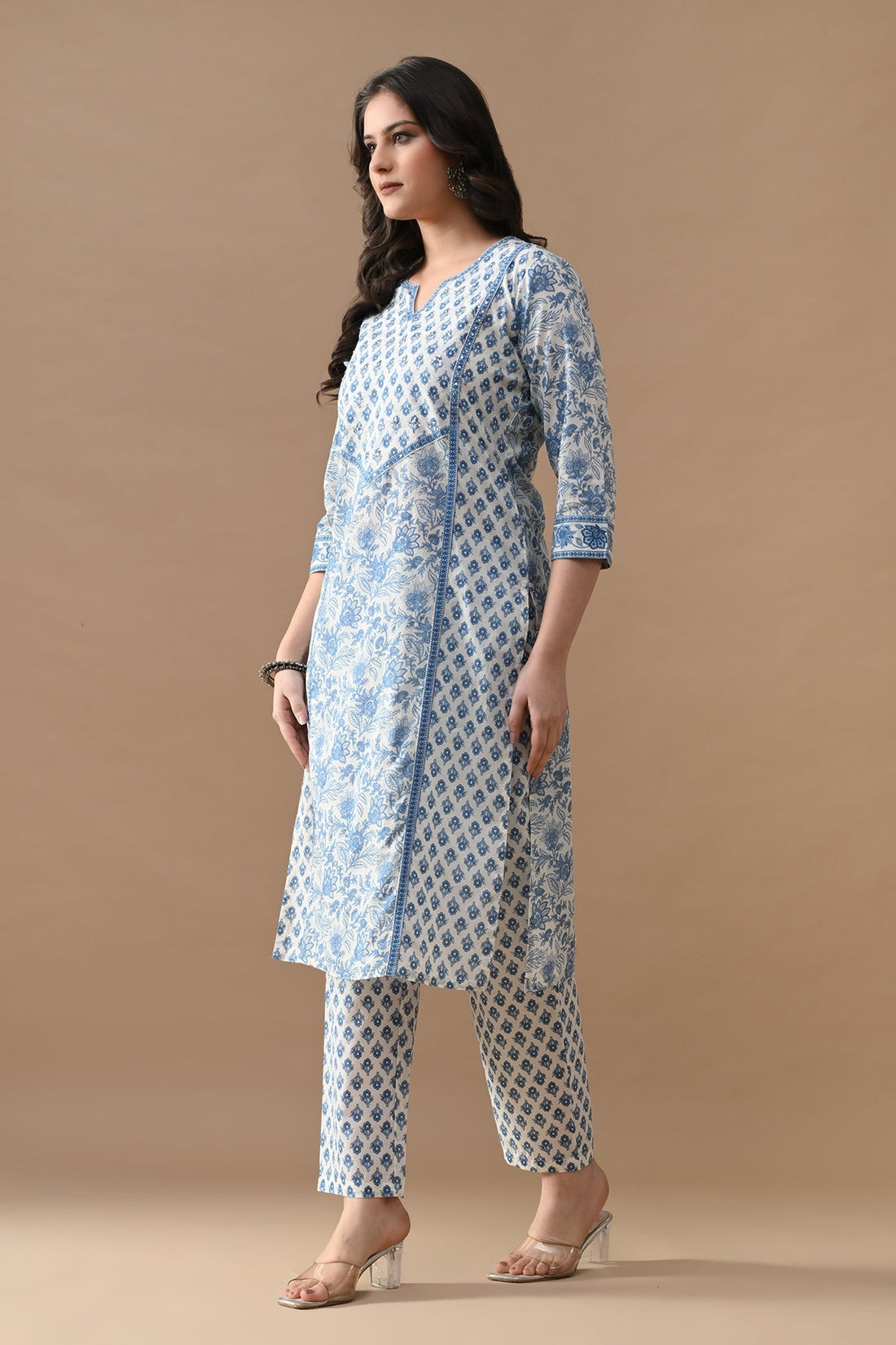 Cream Floral Printed Kurta 2 Pcs Set