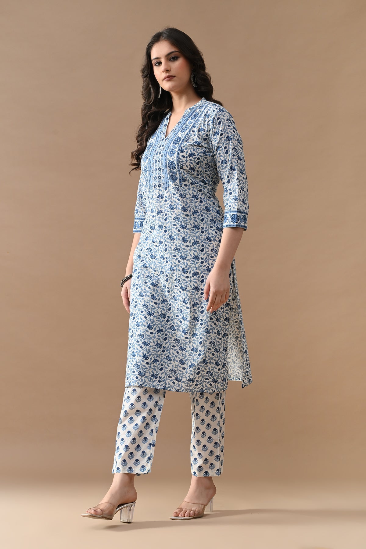 Cream Floral Printed Kurta 2 Pcs Set