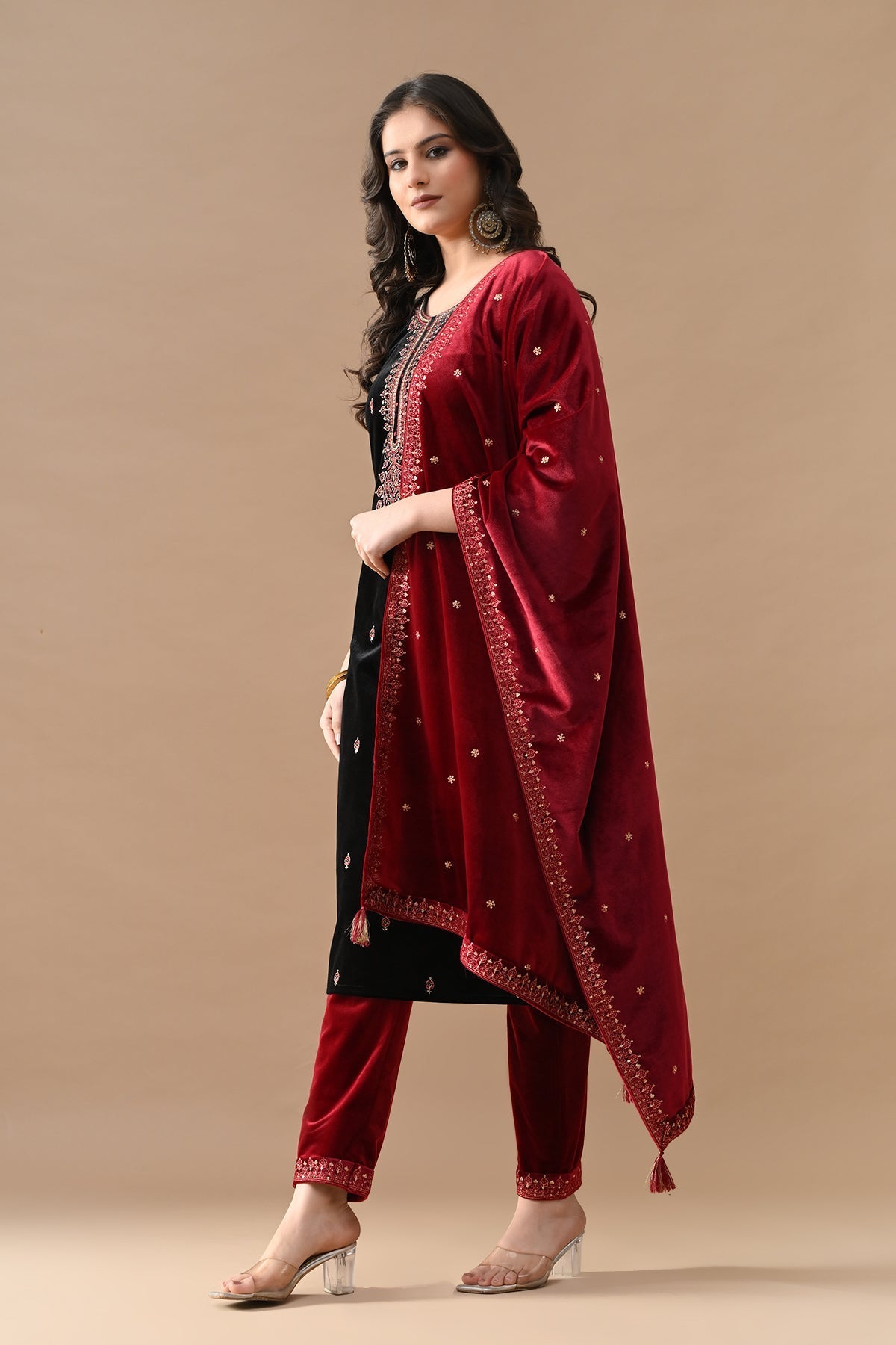 Black Embroidered Velvet Kurta 3 Pcs Set