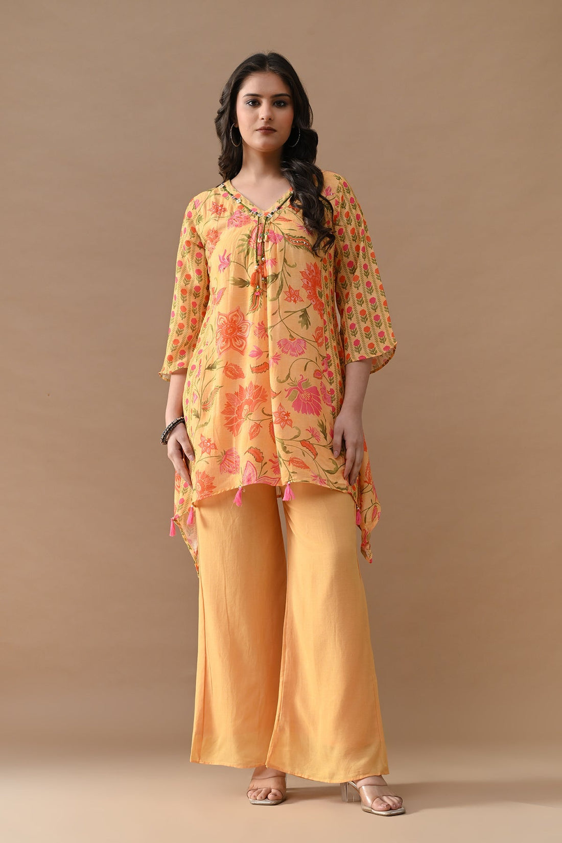 Yellow Floral Printed Kurta 2 Pcs Set