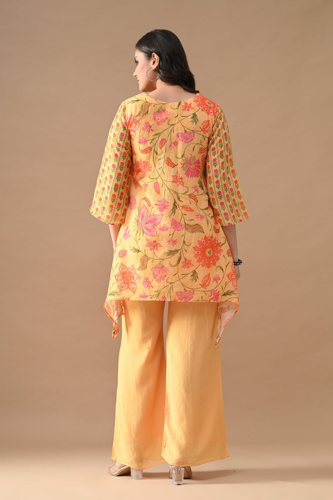 Yellow Floral Printed Kurta 2 Pcs Set