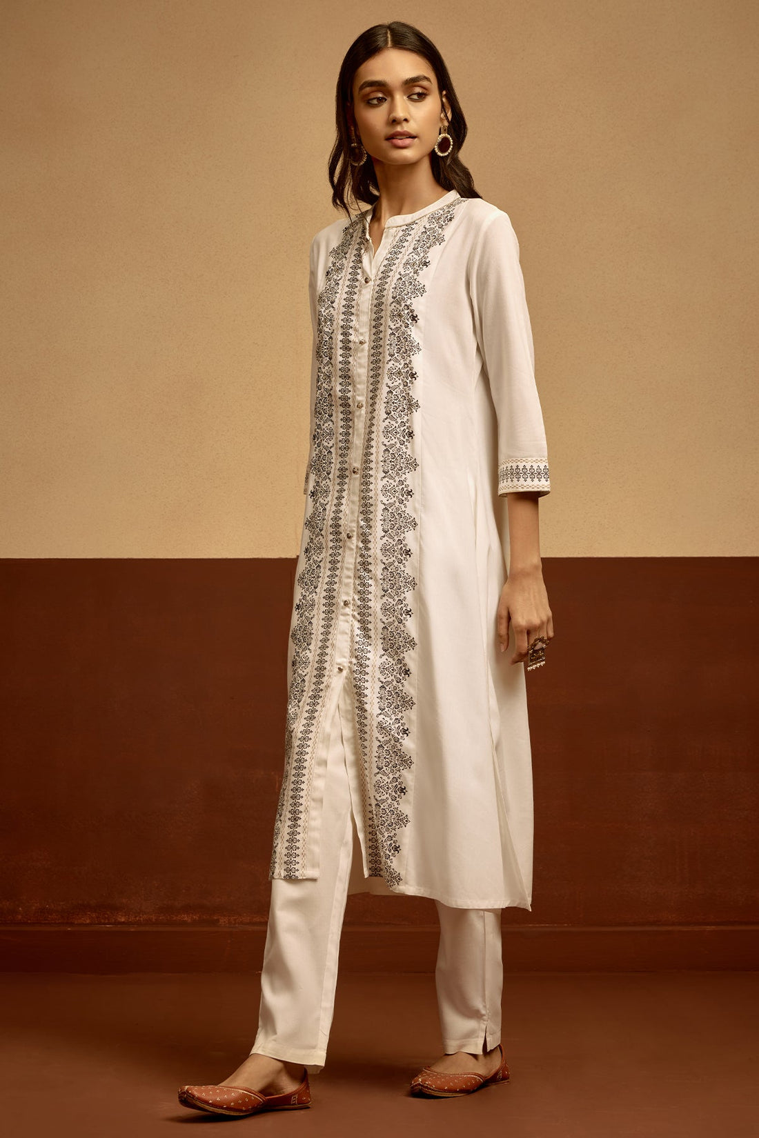 White Printed Kurta 2 Pcs Set