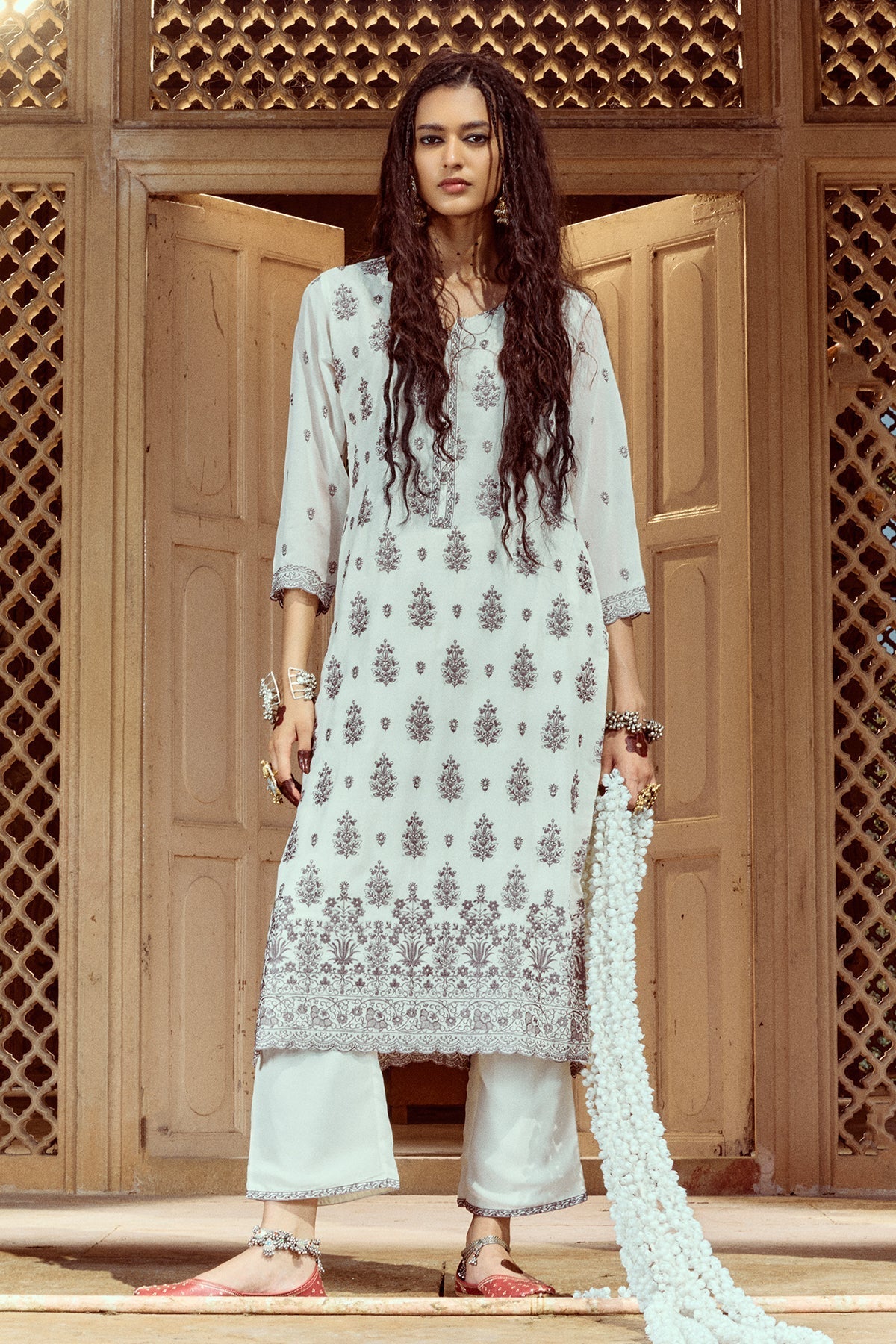 Cream Embroidered Kurta 3 Pcs Set