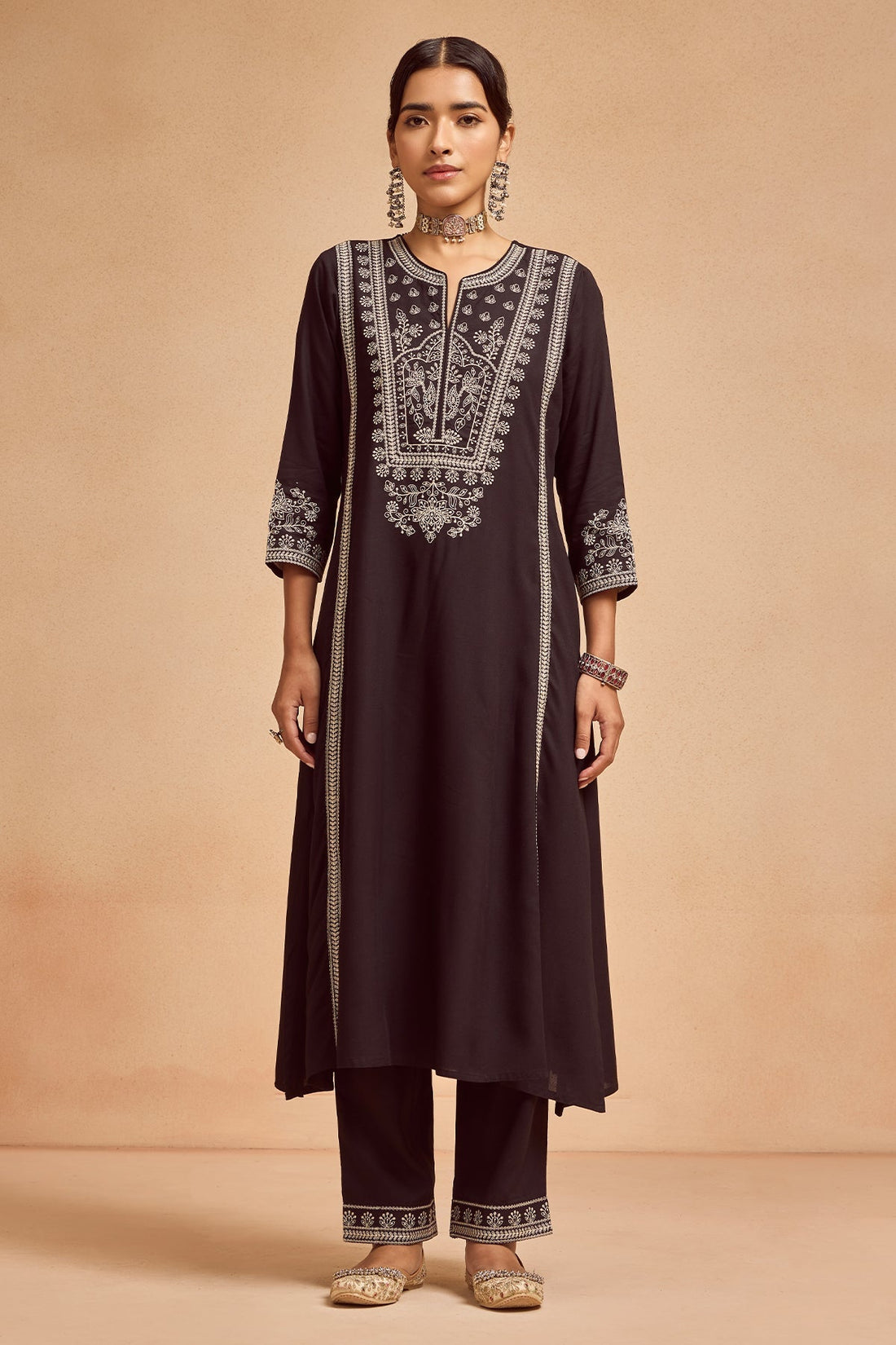 Black Embroidered Kurta 2 Pcs Set