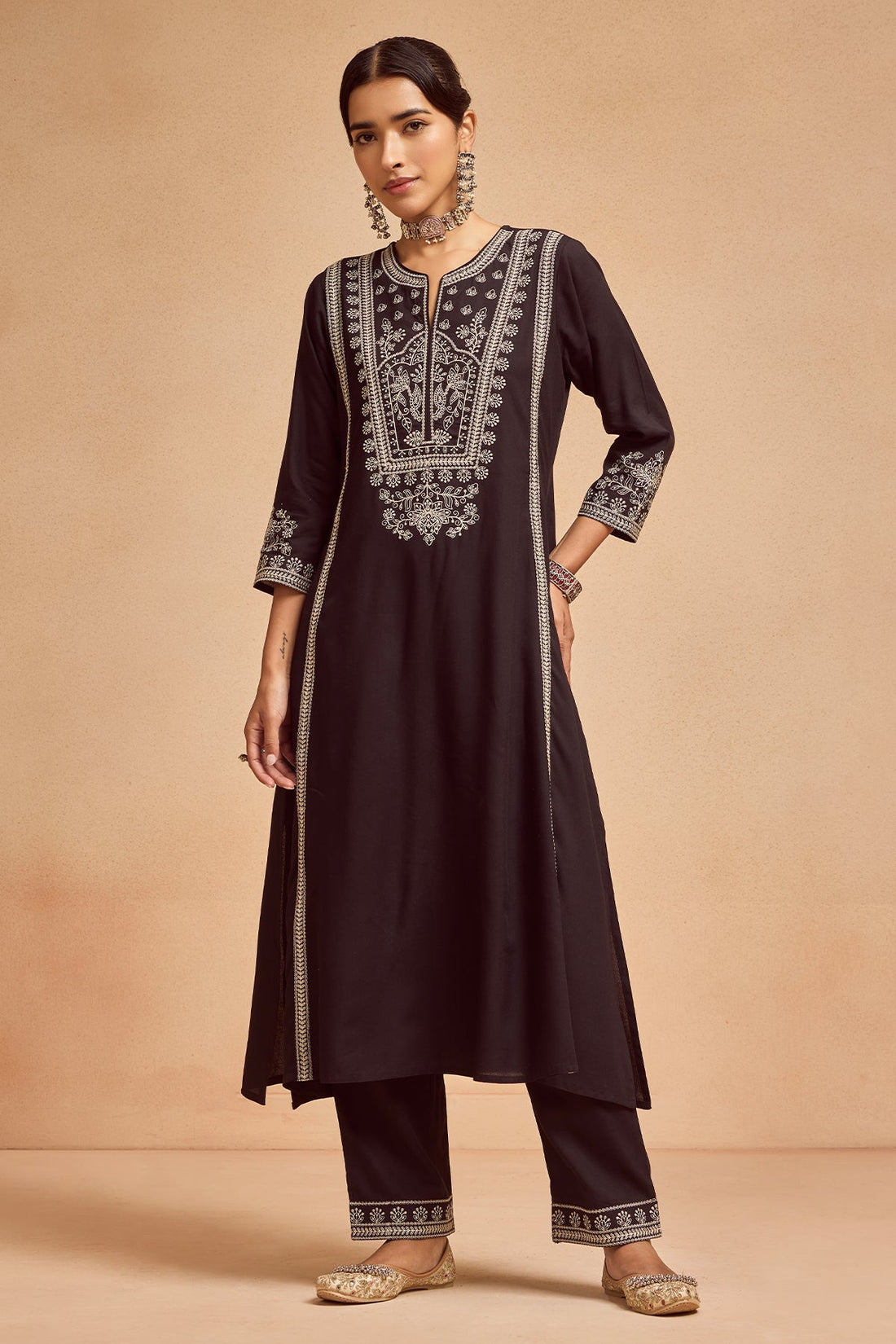 Black Embroidered Kurta 2 Pcs Set