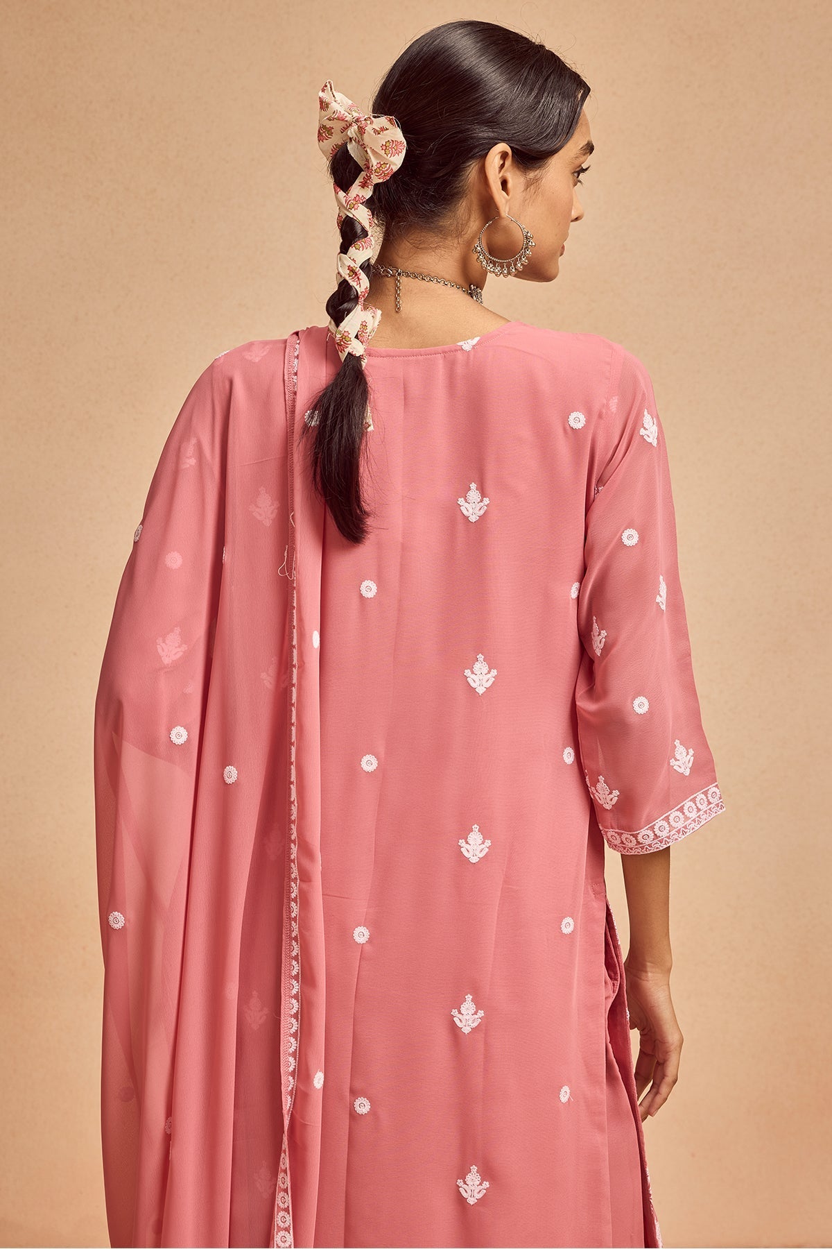 Pink Embroidered Kurta 3 Pcs Set