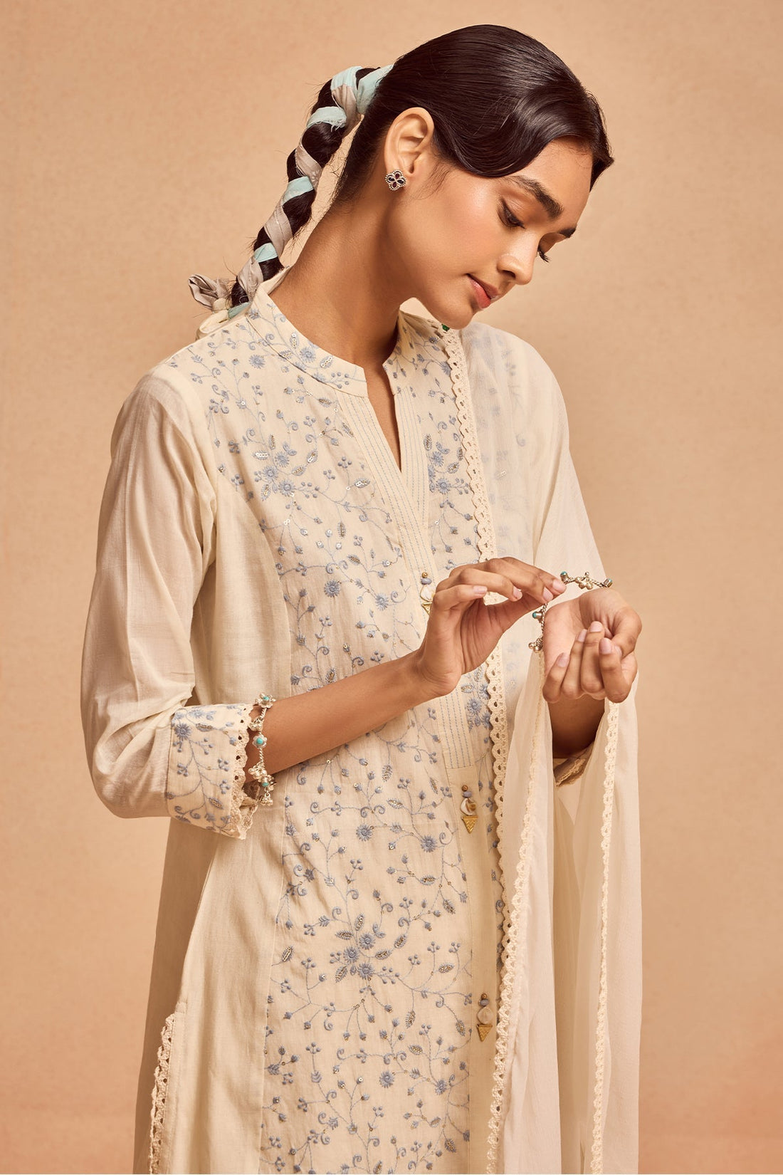 Cream Embroidered Kurta 3 Pcs Set