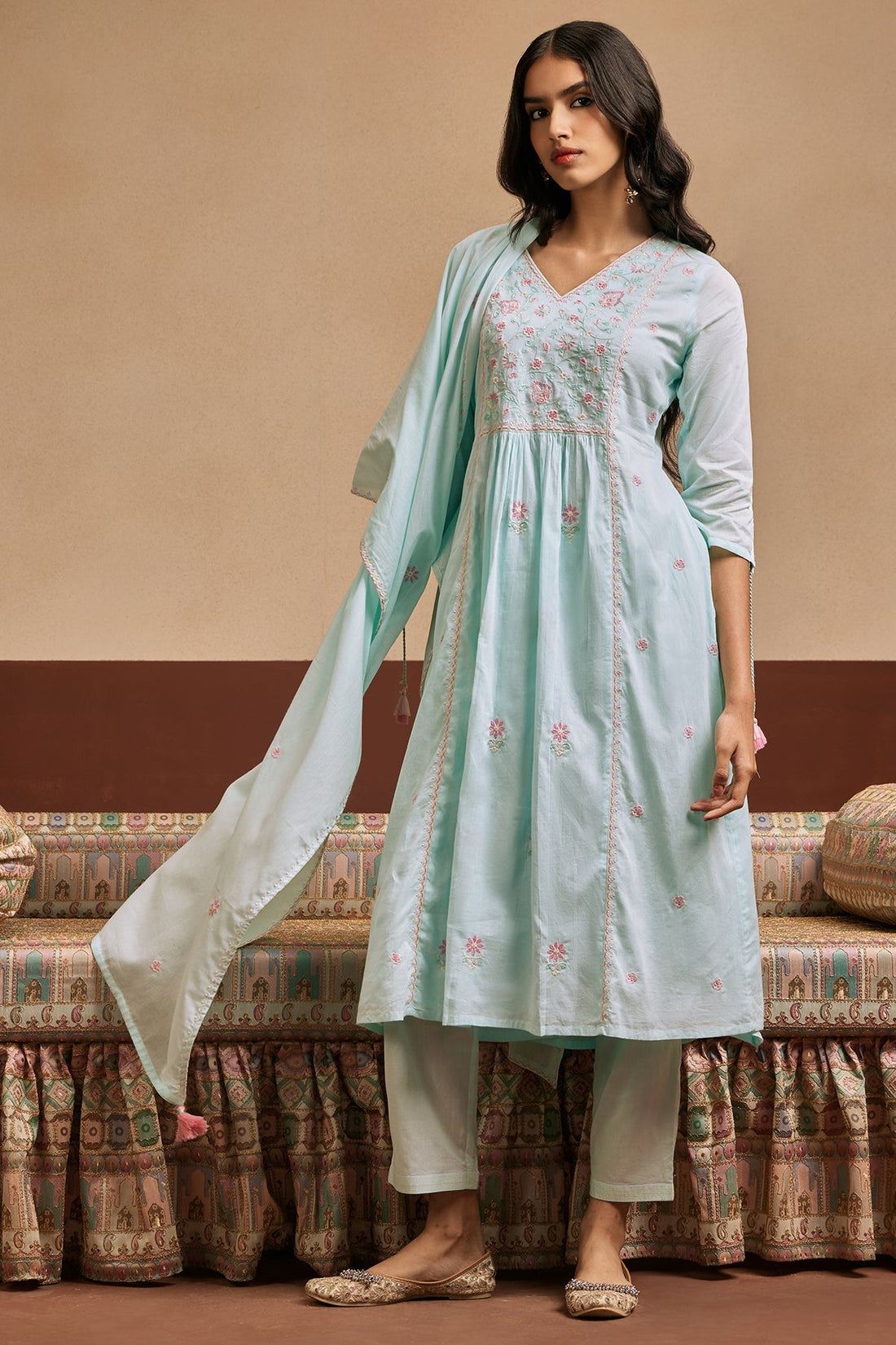 Green Embroidered Kurta 3 Pcs Set
