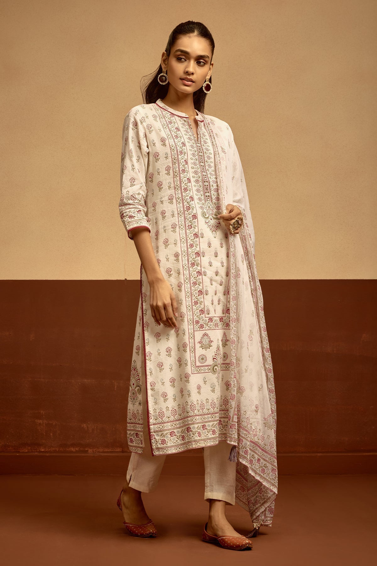 Cream Printed Kurta 3 Pcs Set