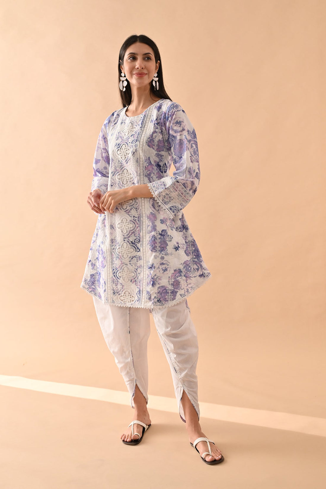 White Embellished Kurta 2 Pcs Set