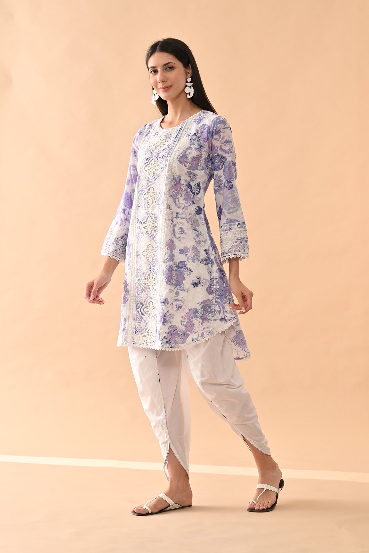 White Embellished Kurta 2 Pcs Set