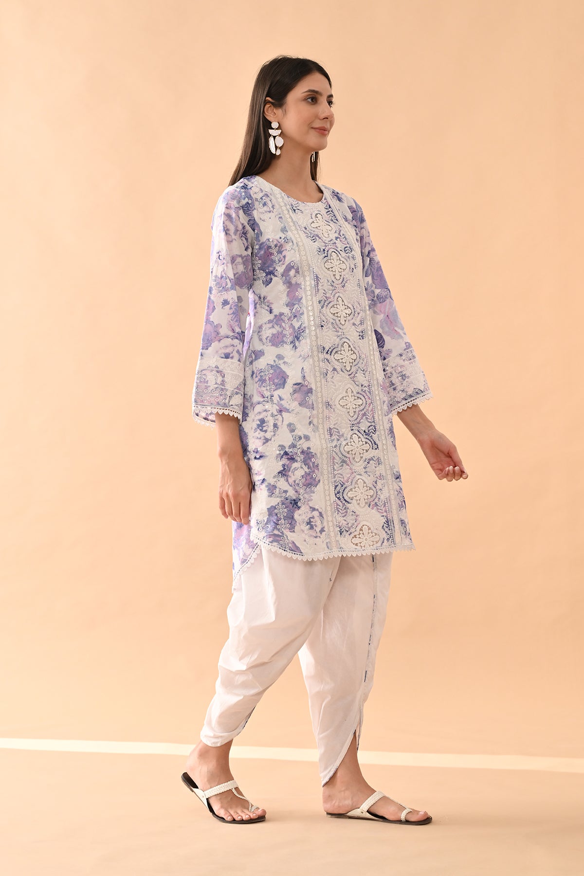 White Embellished Kurta 2 Pcs Set