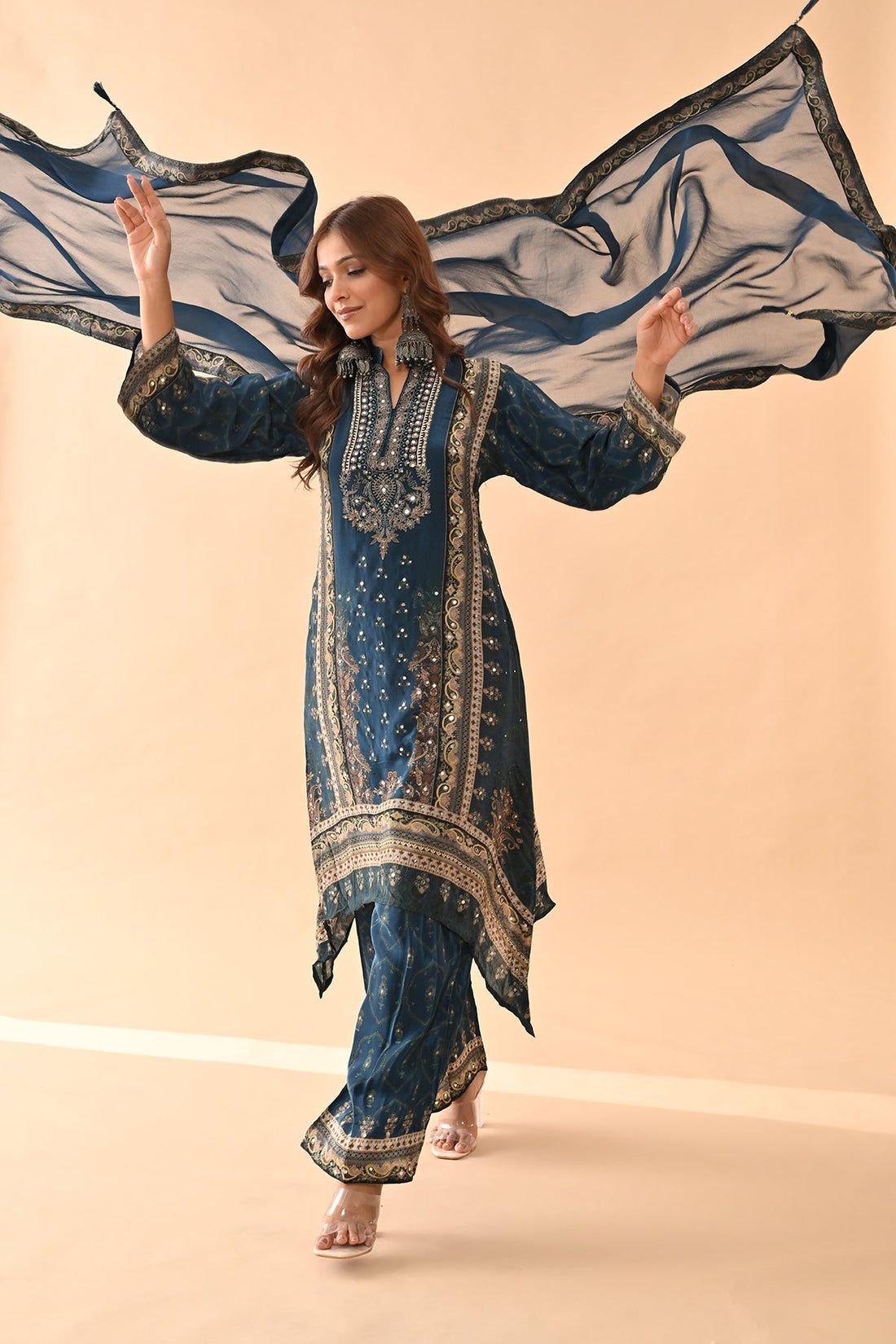 Teal Embellished Kurta 3 Pcs Set