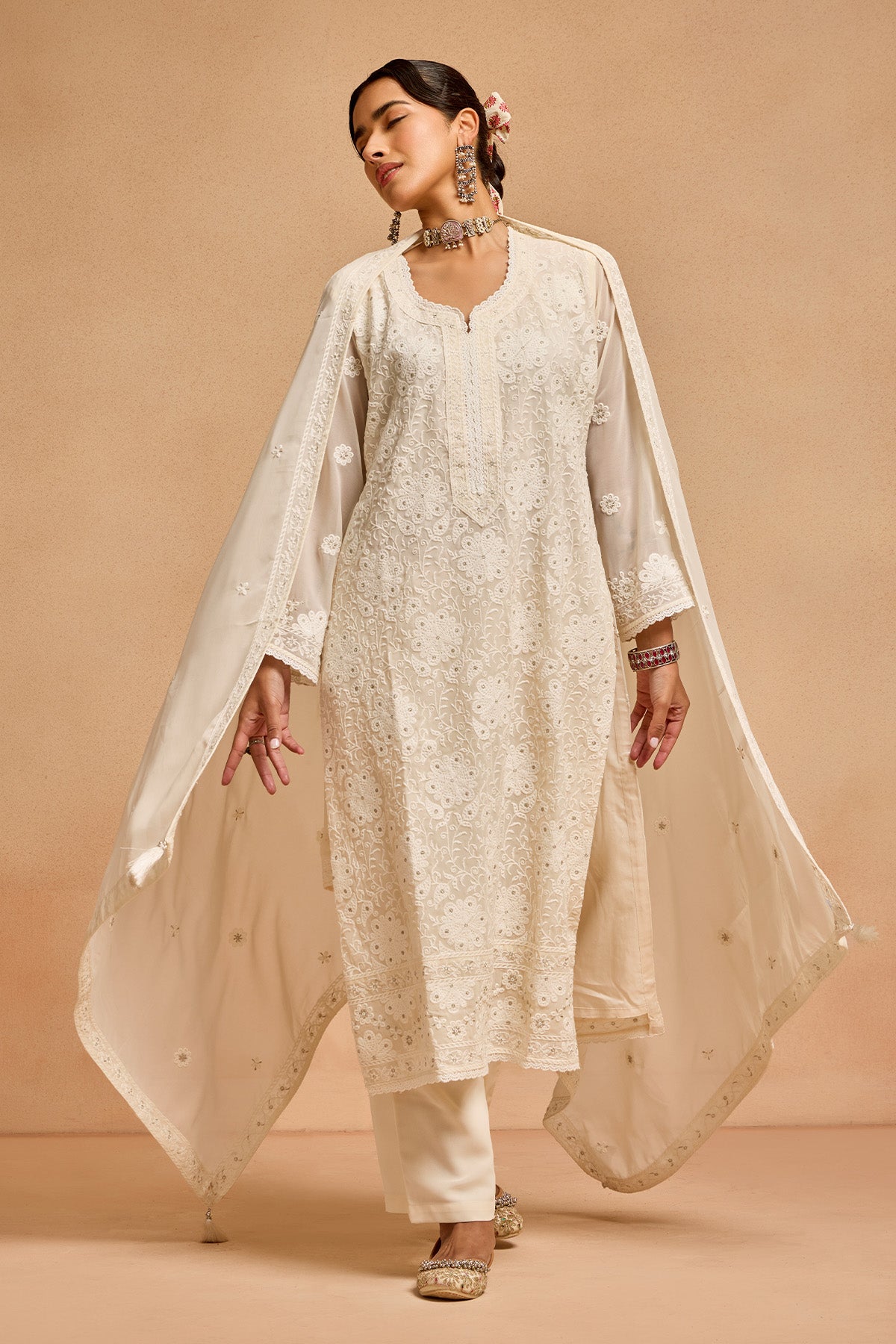 Cream Embroidered Kurta 3 Pcs Set