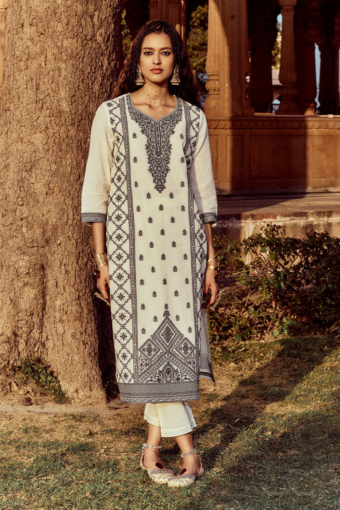 Cream Printed Kurta 3 Pcs Set