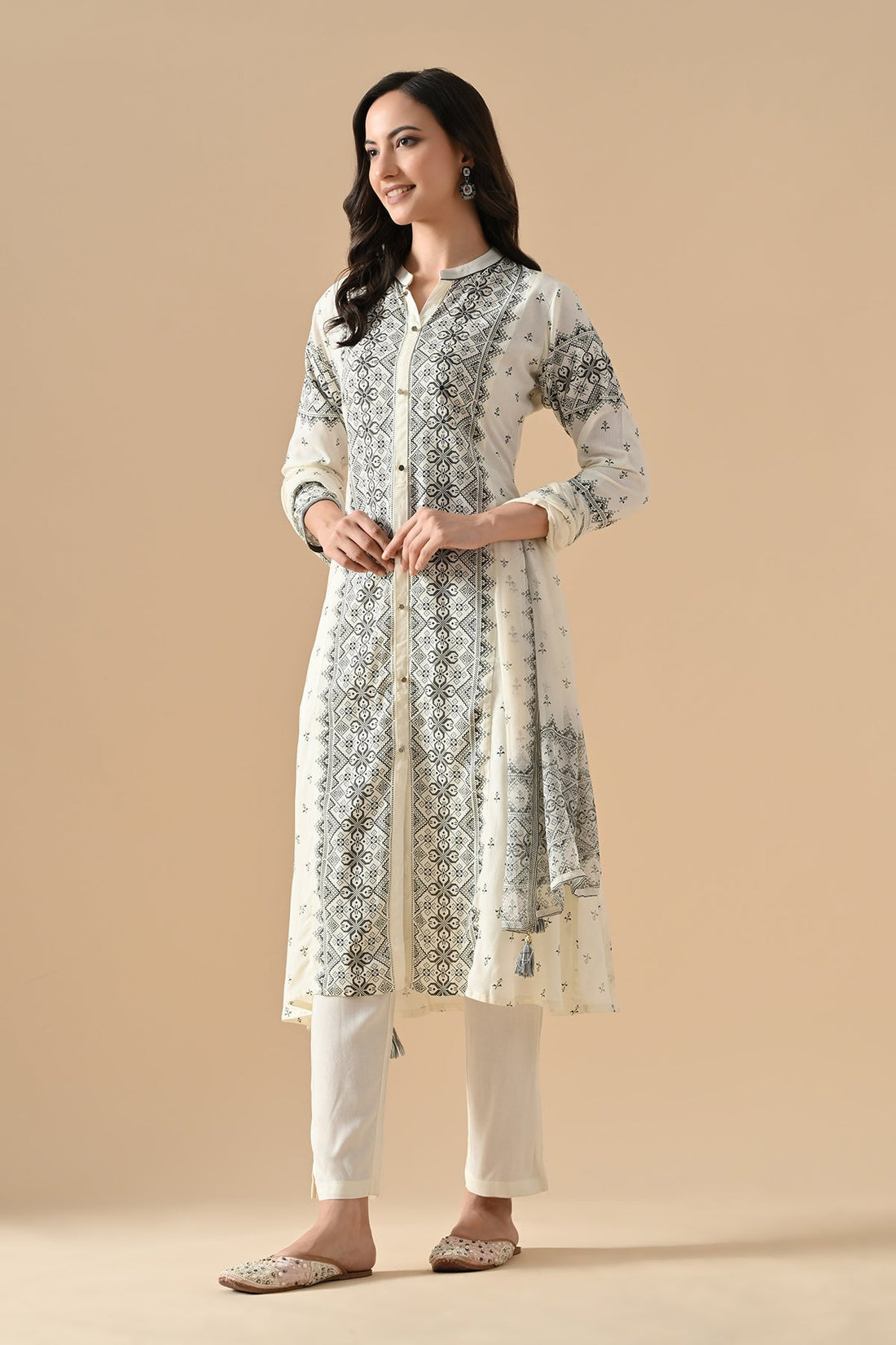 Cream Printed Kurta 3 Pcs Set