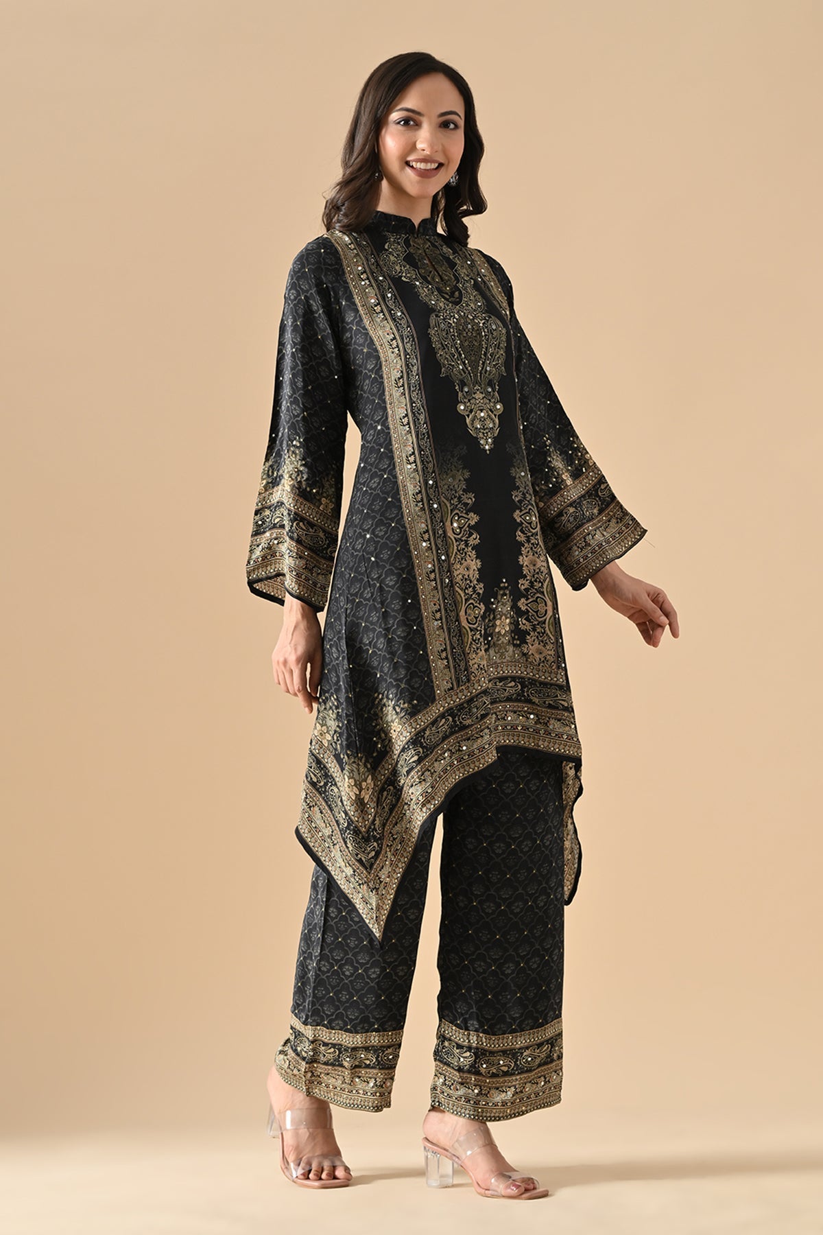 Black Embellished Kurta 3 Pcs Set